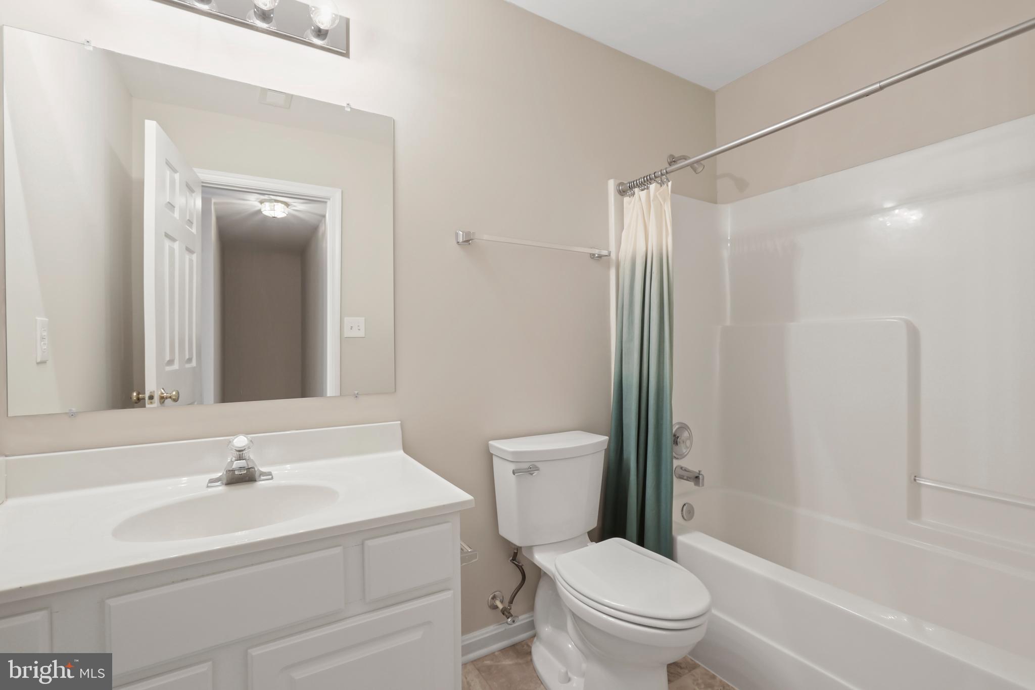 LANCASTER GATE - Residential Lease