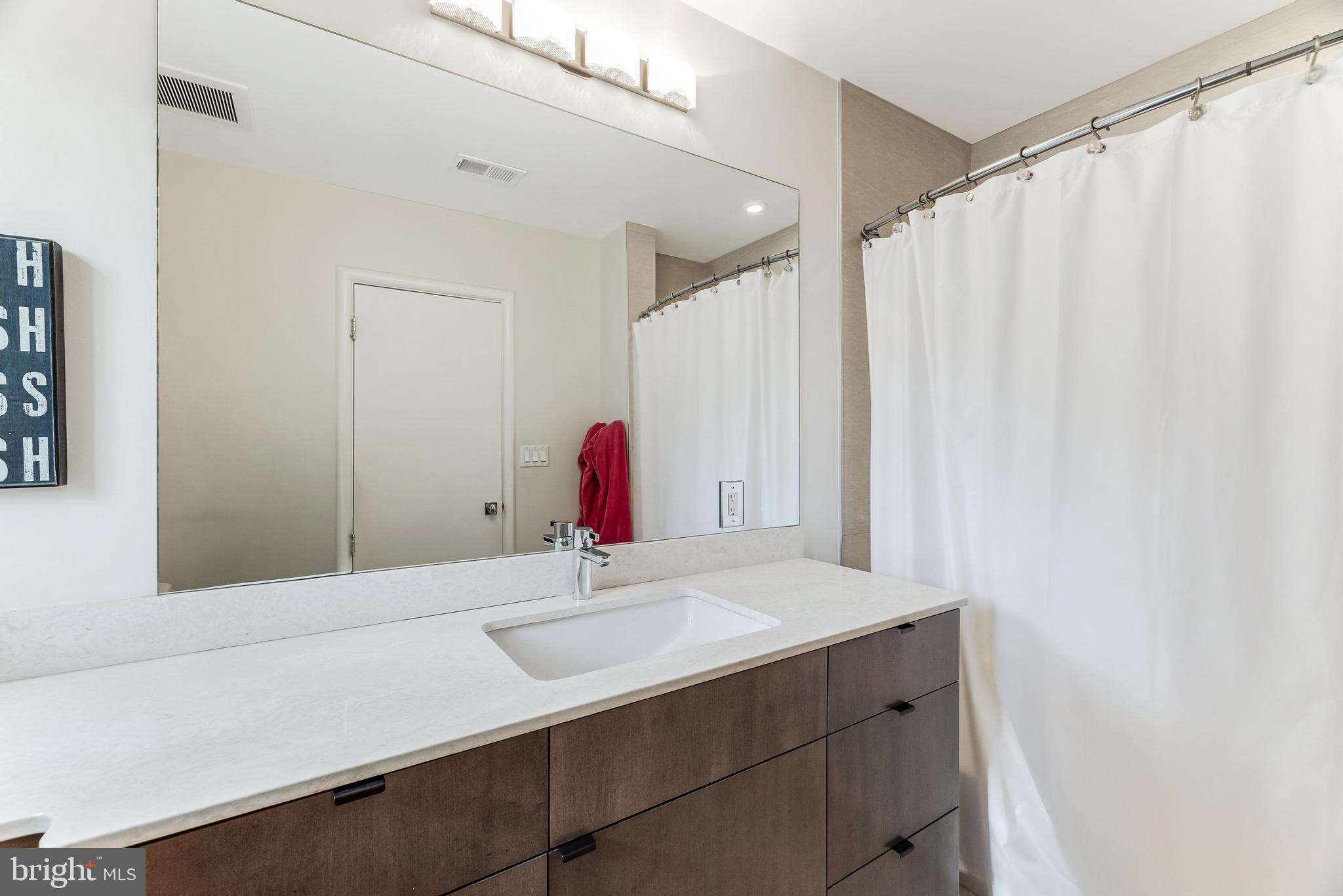 DOVER BALMORAL RIVERWOOD - Residential