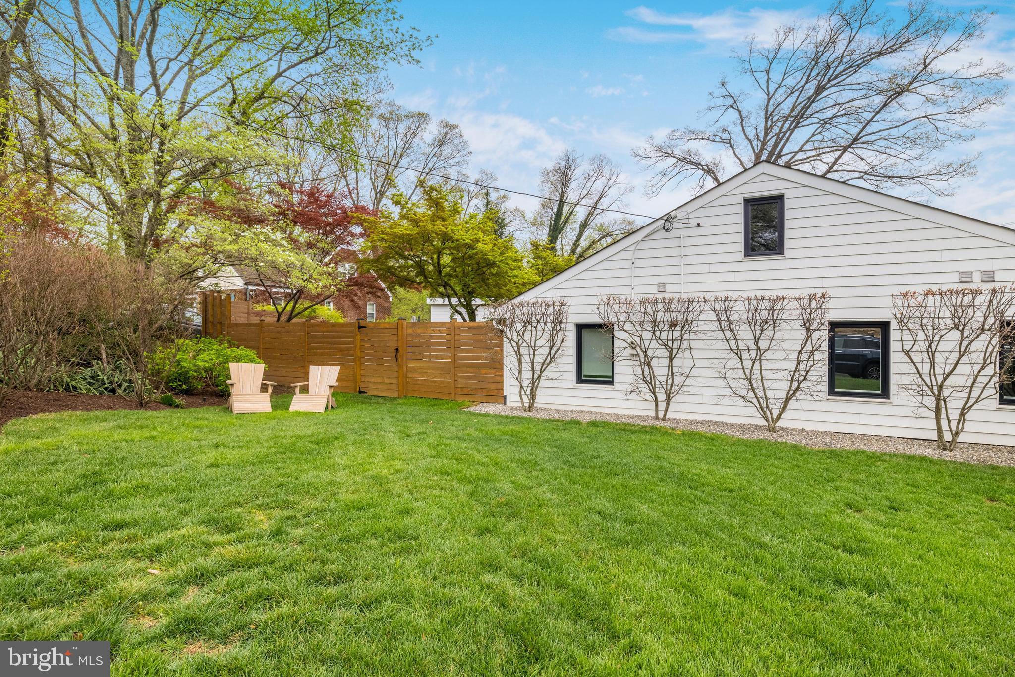 DOVER BALMORAL RIVERWOOD - Residential