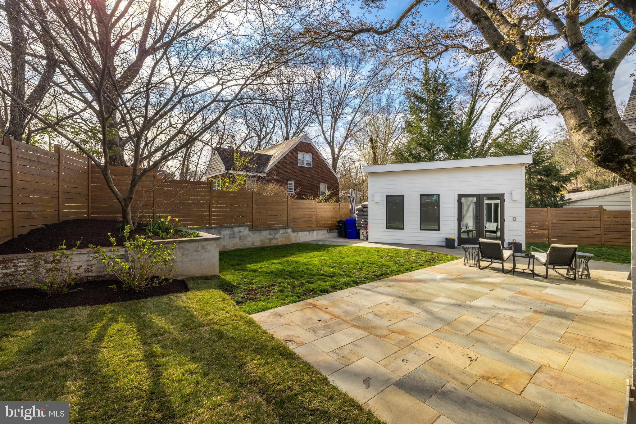 DOVER BALMORAL RIVERWOOD - Residential