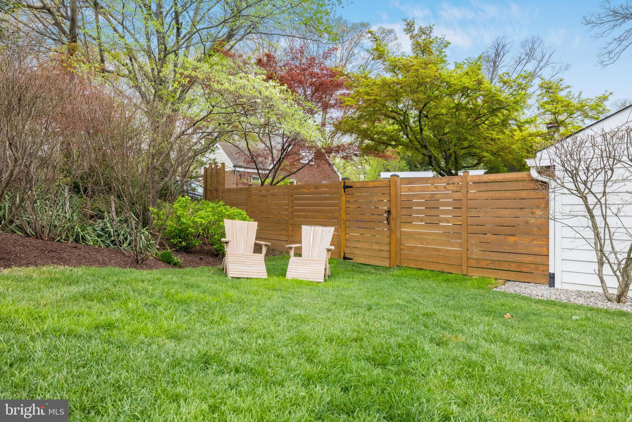 DOVER BALMORAL RIVERWOOD - Residential