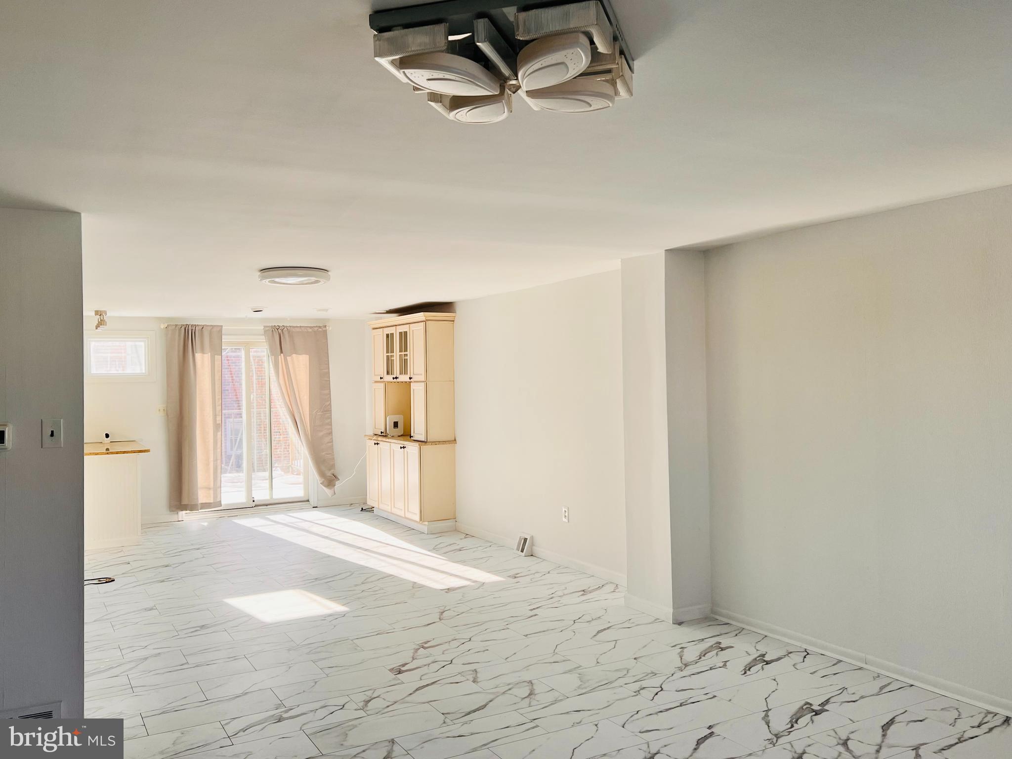 4320 GREENMOUNT ROAD