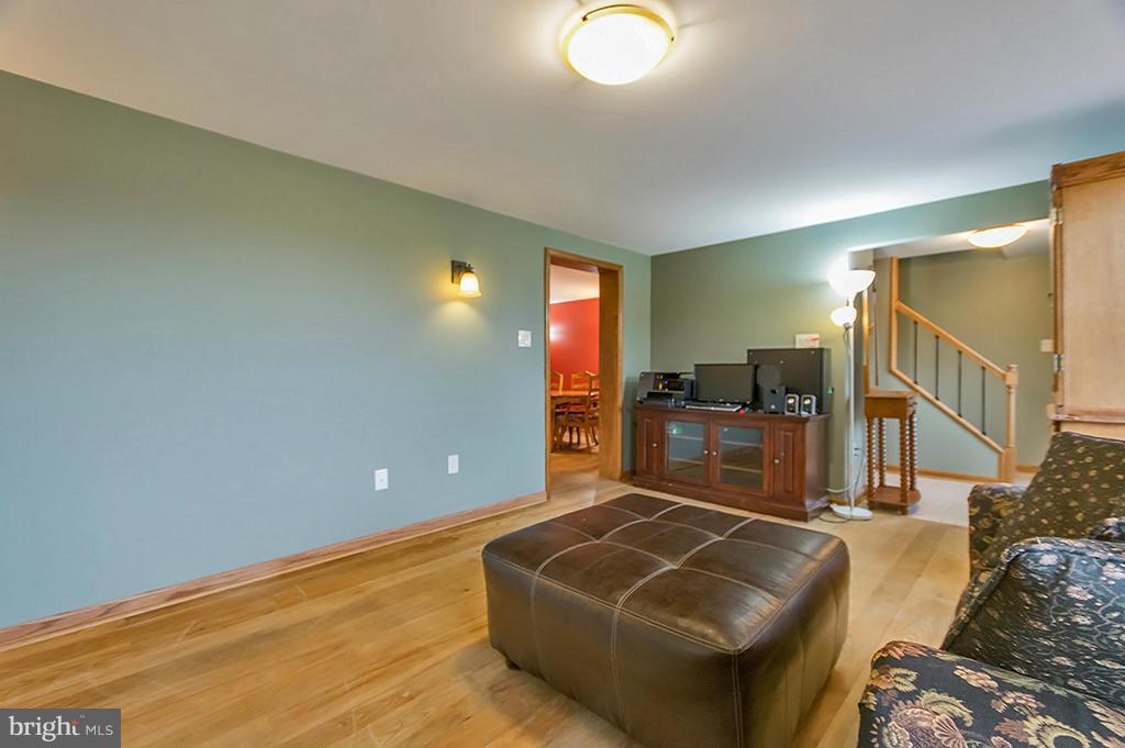 DOGWOOD MANOR - Residential