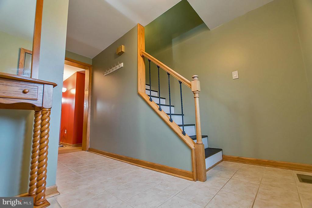 DOGWOOD MANOR - Residential