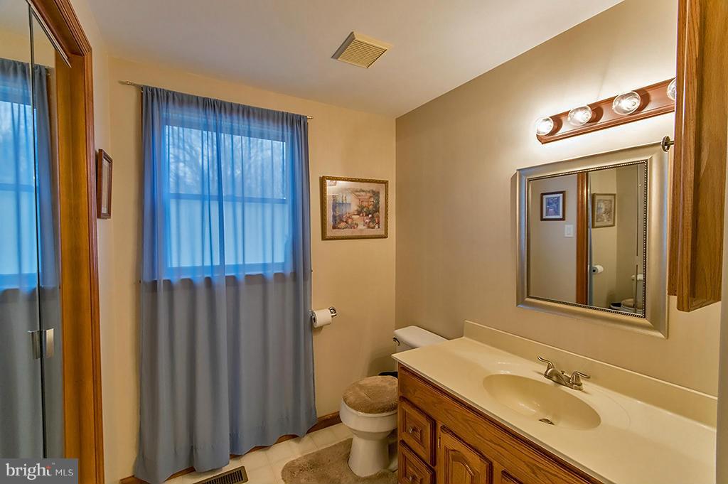 DOGWOOD MANOR - Residential