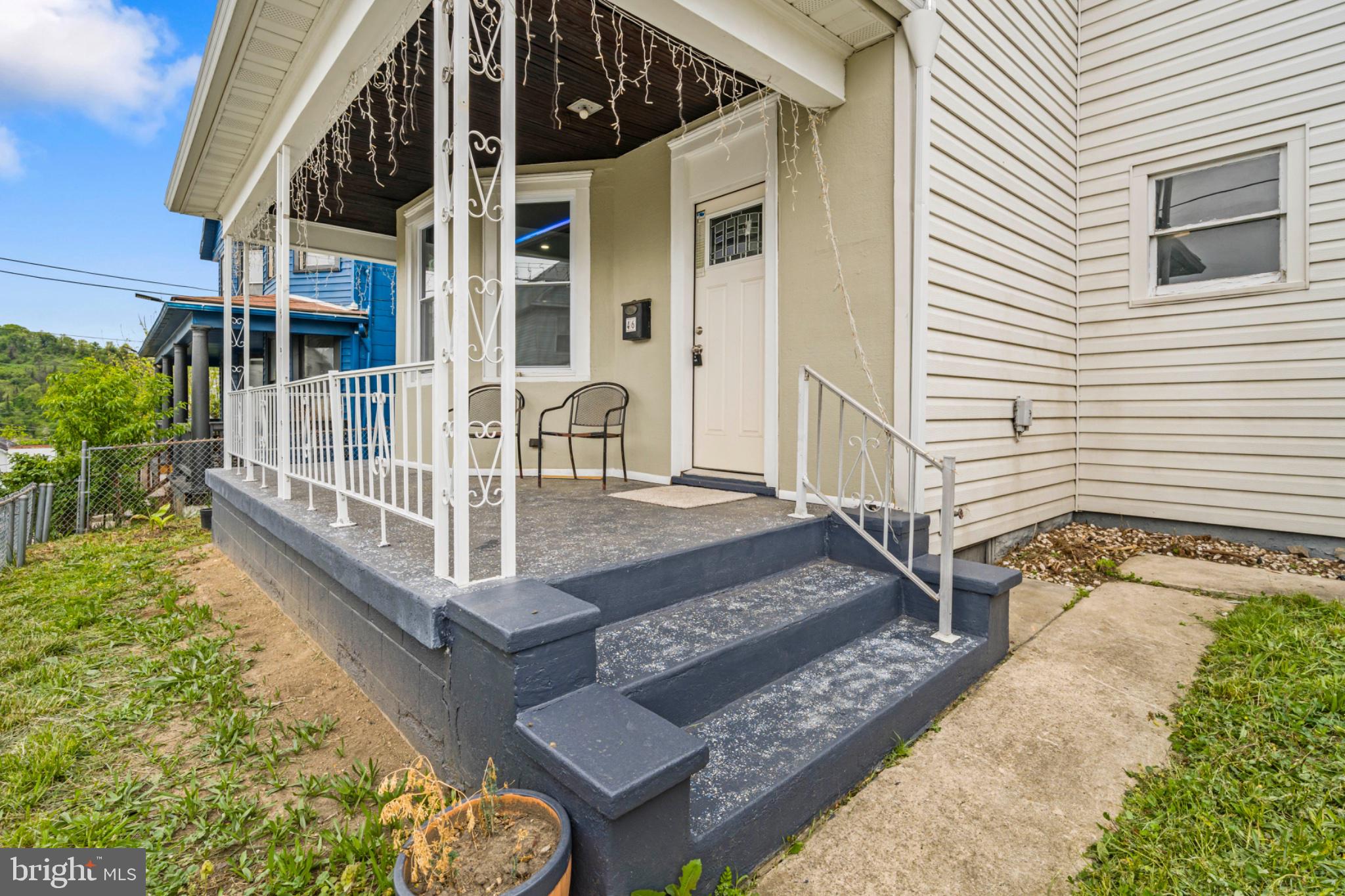 BLACK ADDITION - Residential