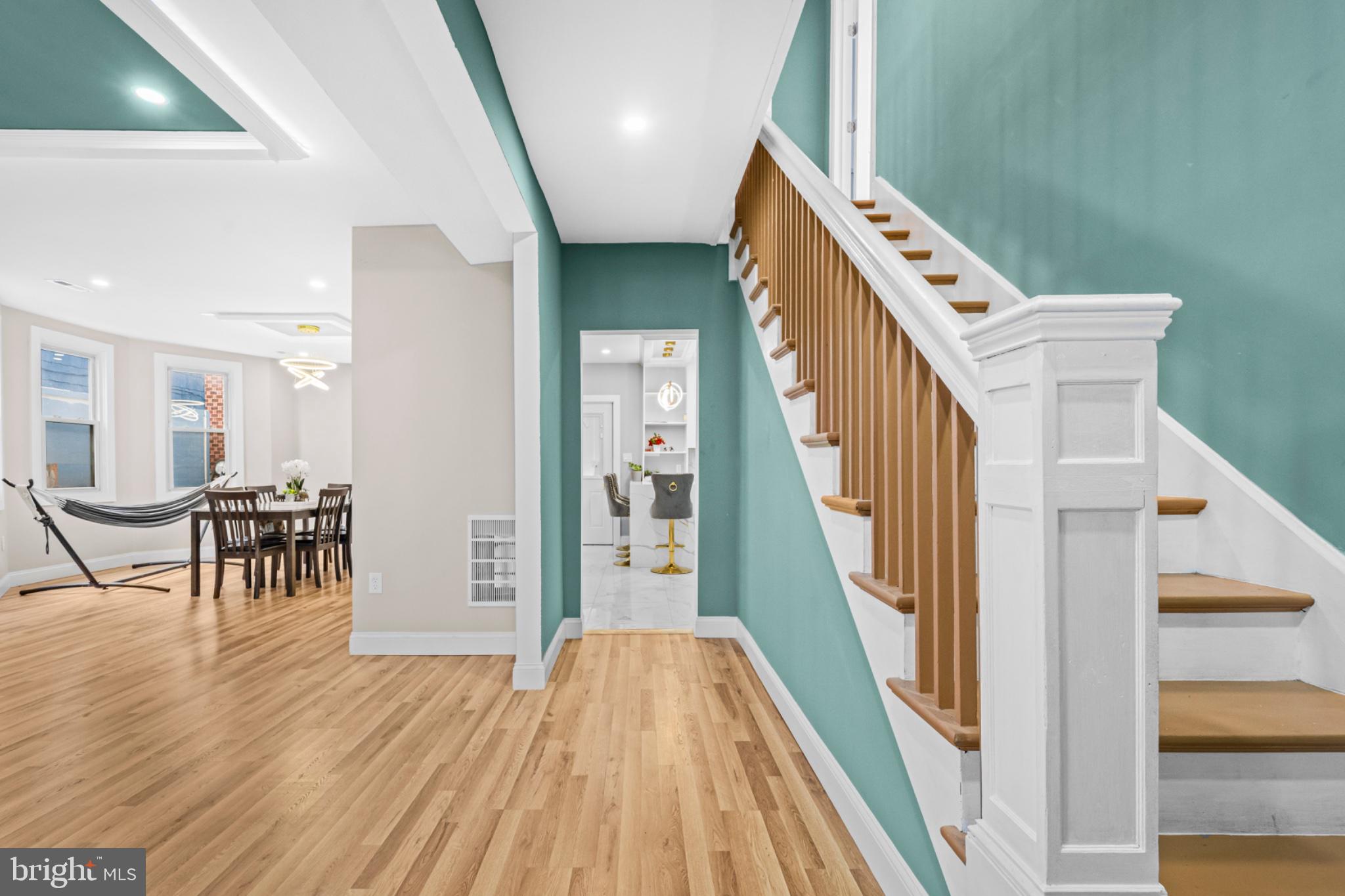BLACK ADDITION - Residential