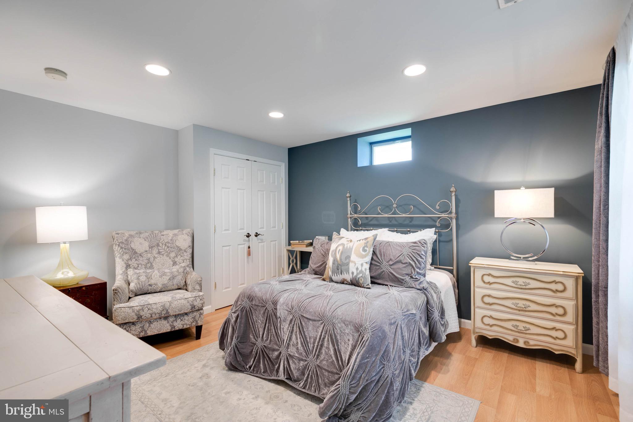 PIEDMONT - Residential