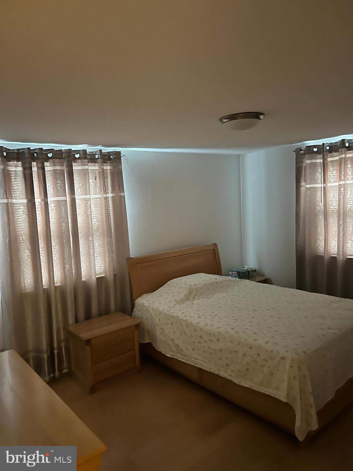SOMERTON - Residential