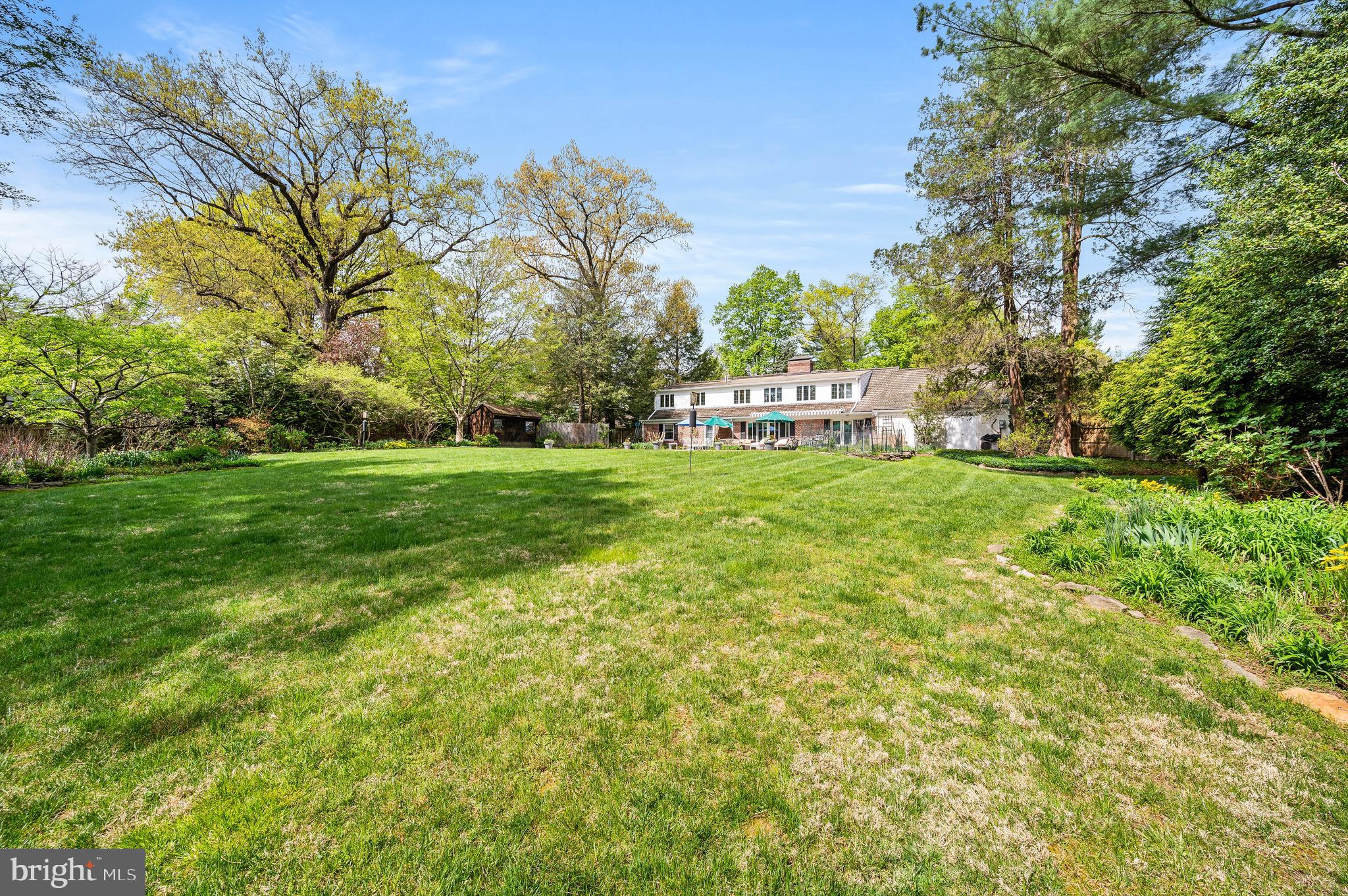 CHESTNUT HILL - Residential