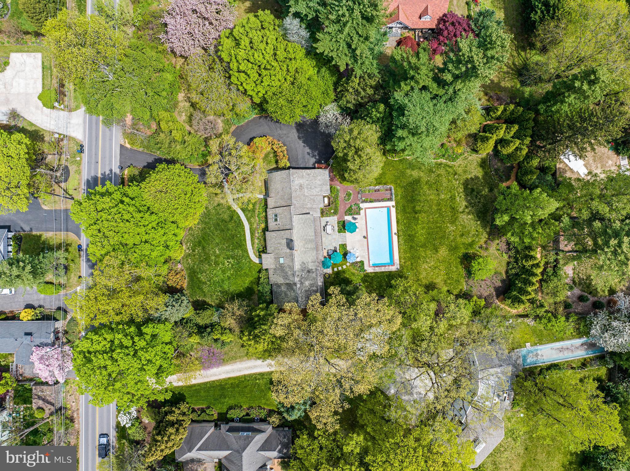 CHESTNUT HILL - Residential