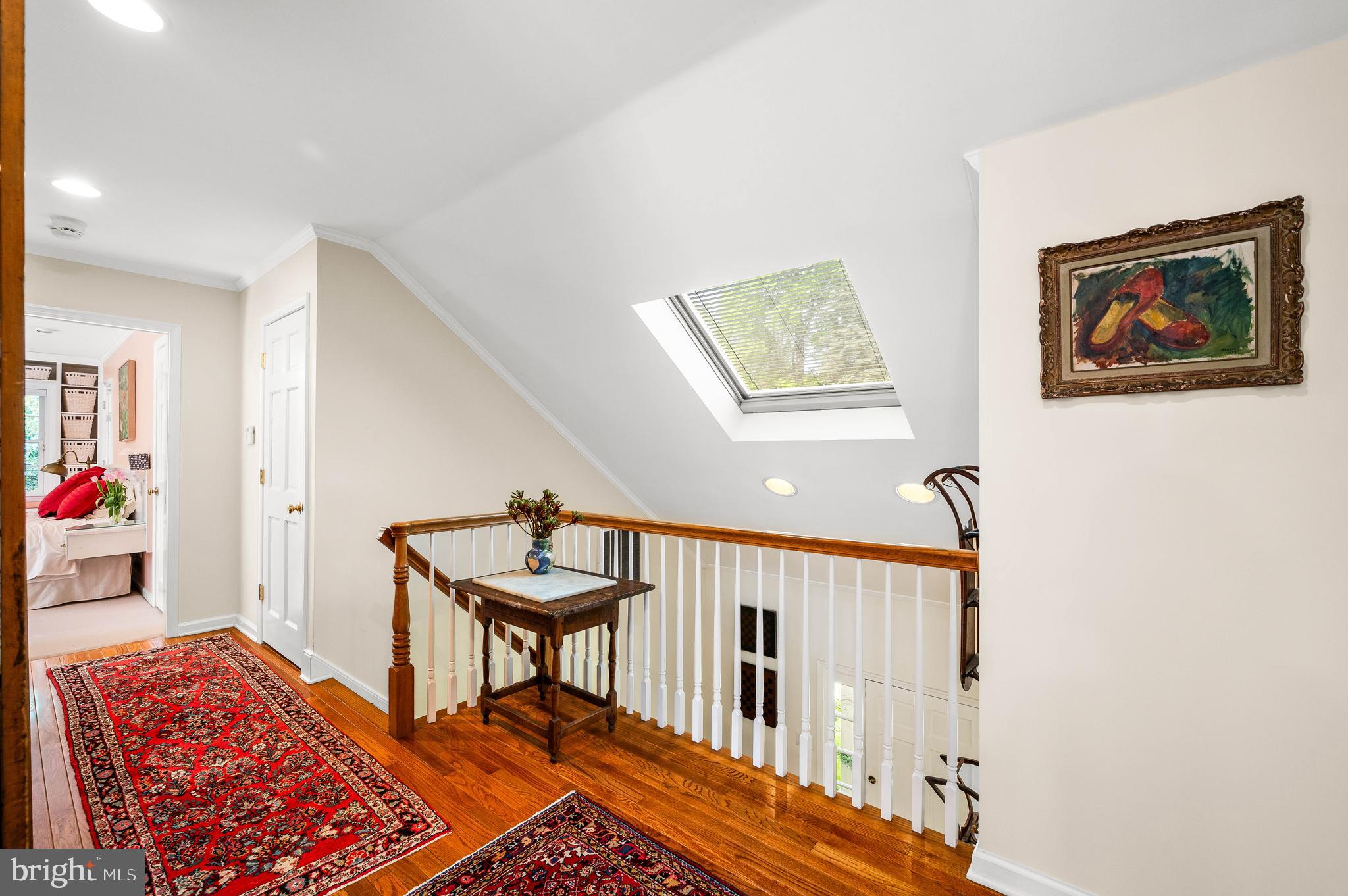 CHESTNUT HILL - Residential