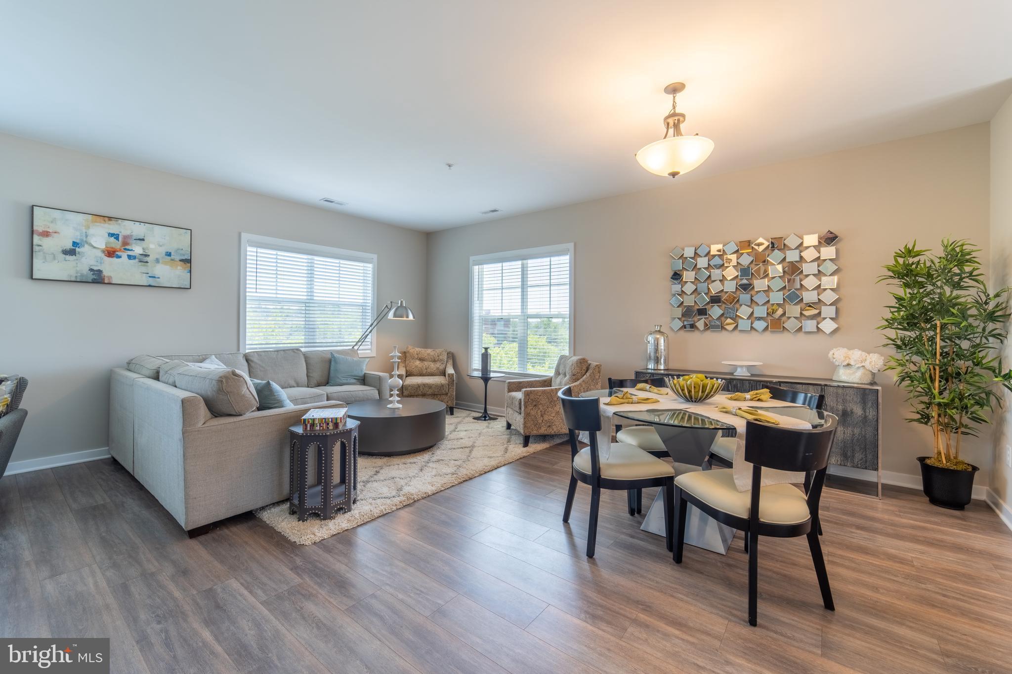 456 #B WOODCREST DRIVE SE