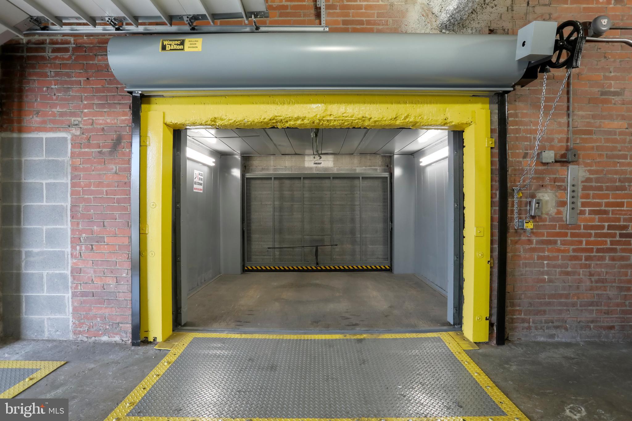 CHAMBERSBURG - Commercial Sale