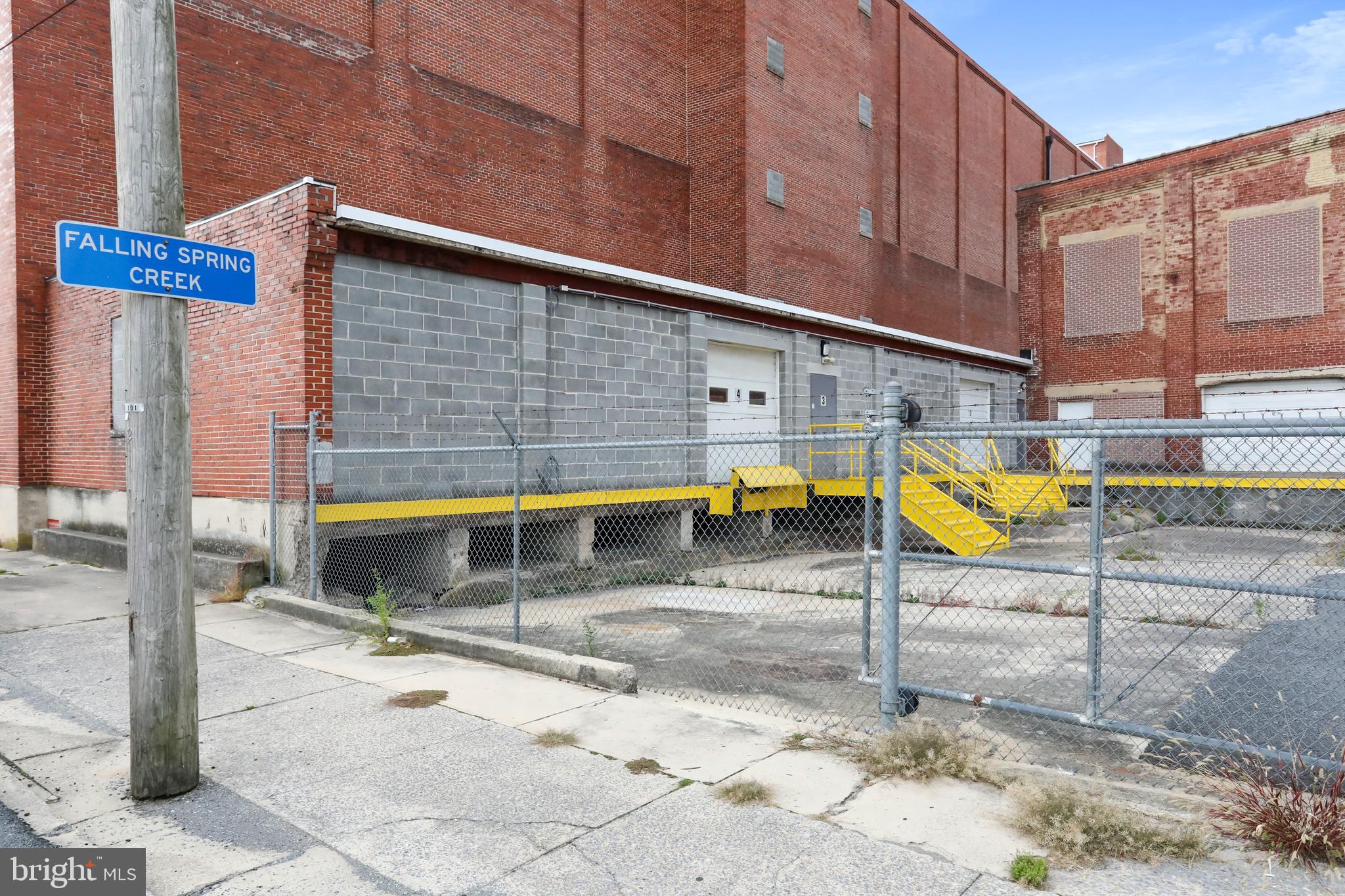 CHAMBERSBURG - Commercial Sale