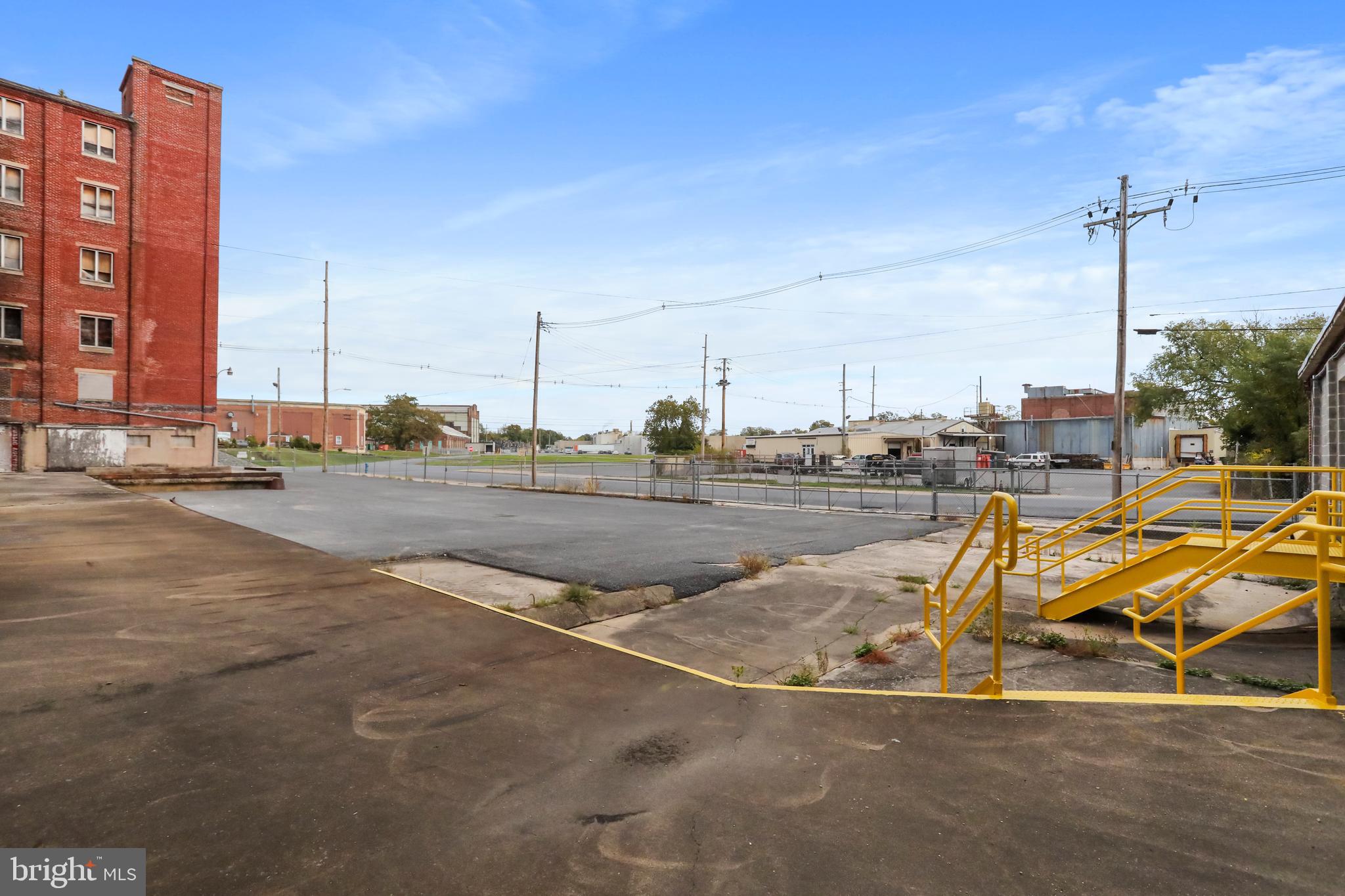 CHAMBERSBURG - Commercial Sale