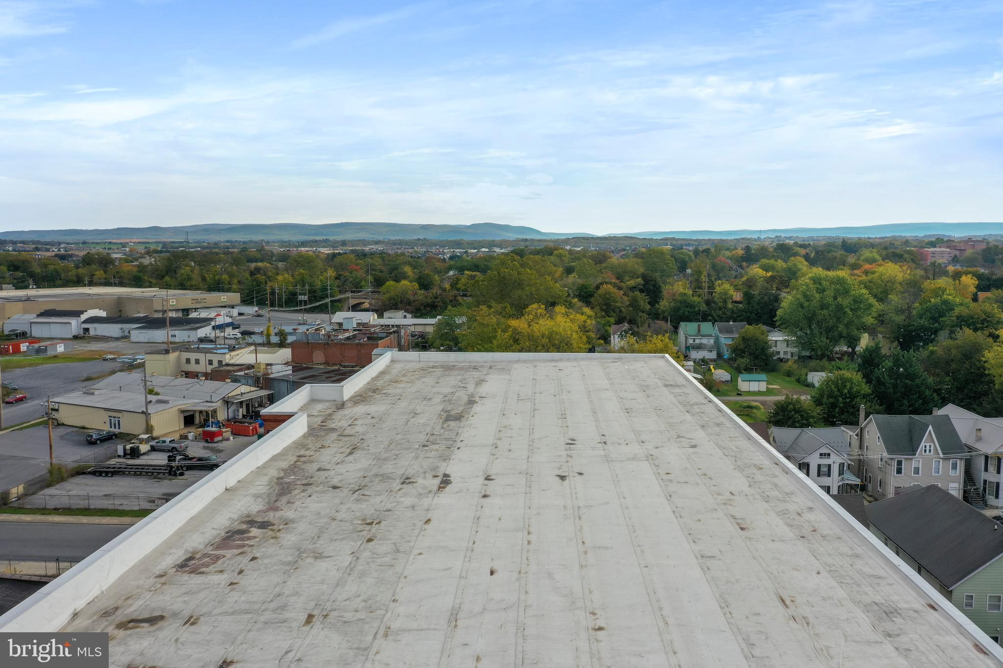 CHAMBERSBURG - Commercial Sale