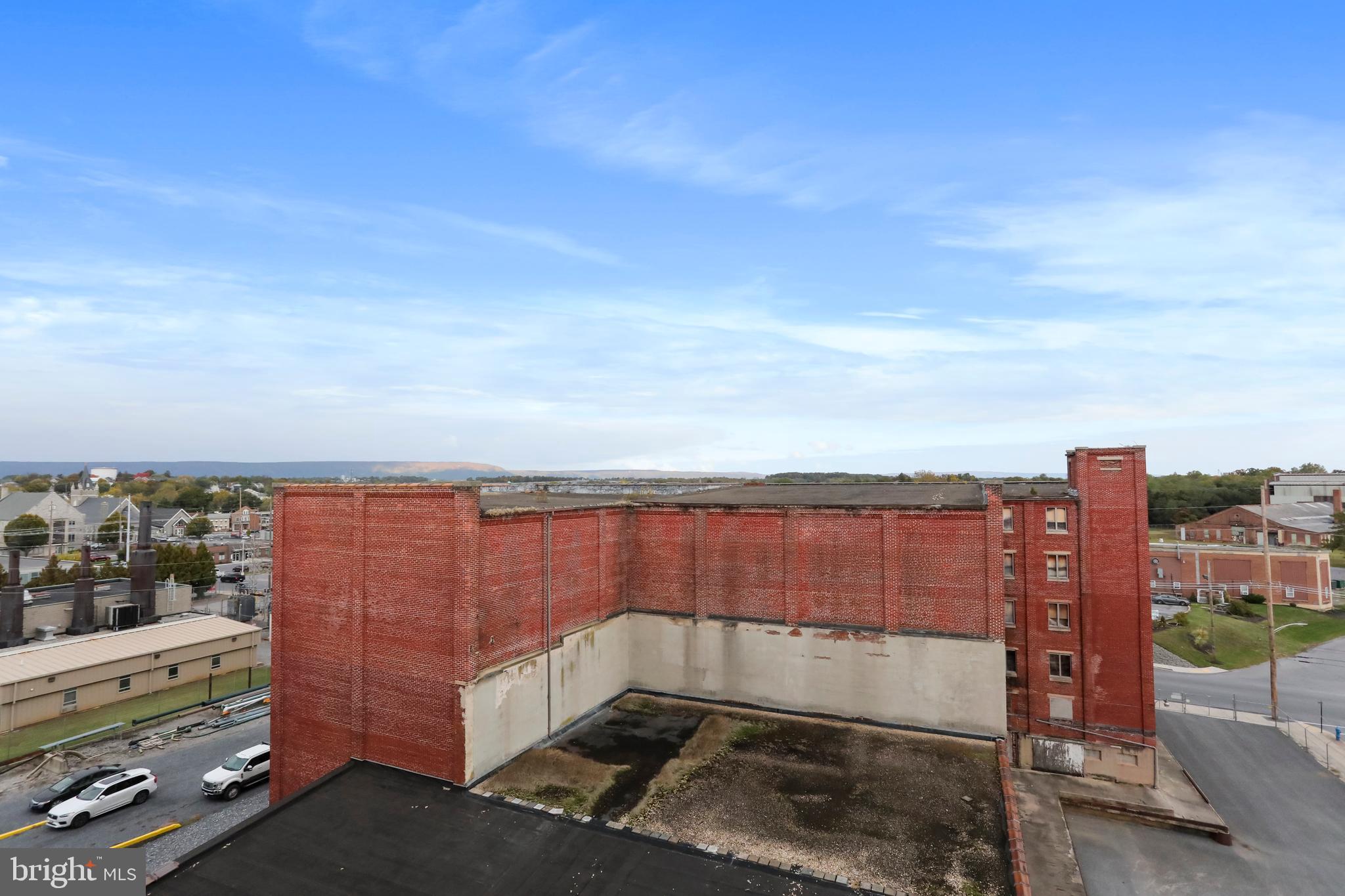 CHAMBERSBURG - Commercial Sale