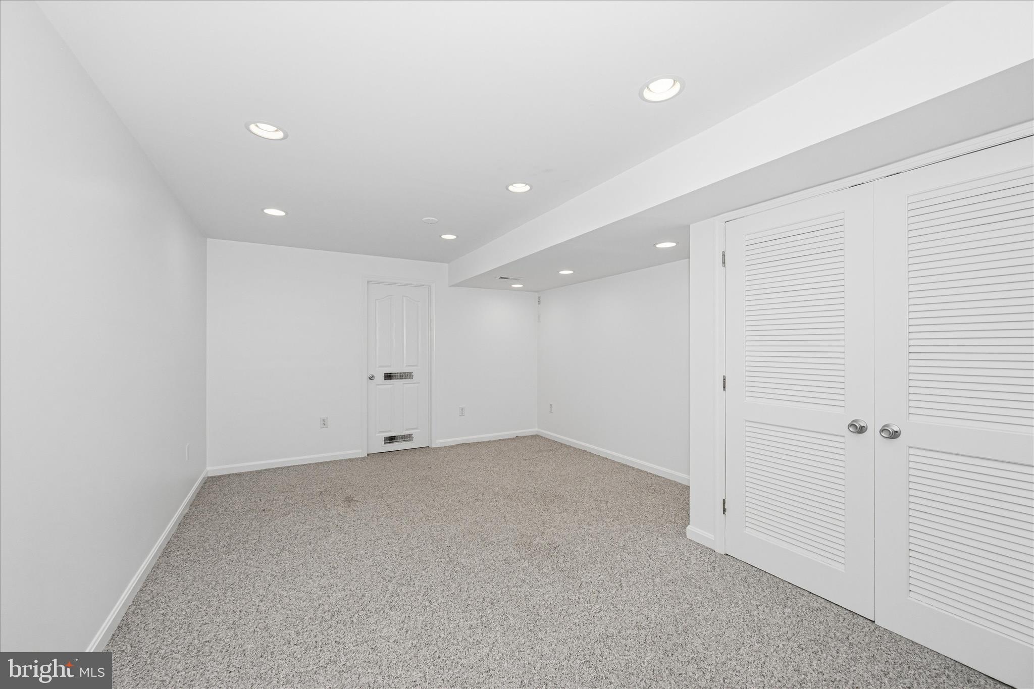 KINGSBROOK - Residential