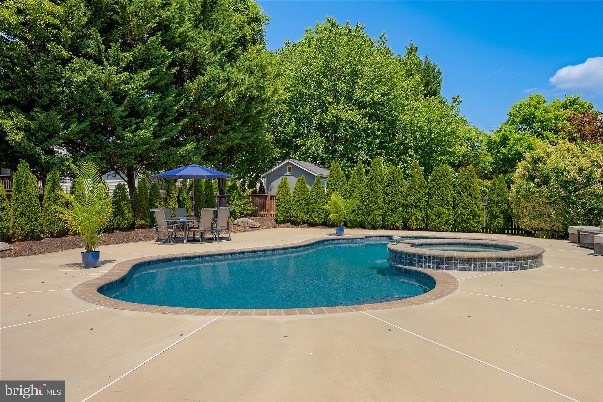 KINGSBROOK - Residential