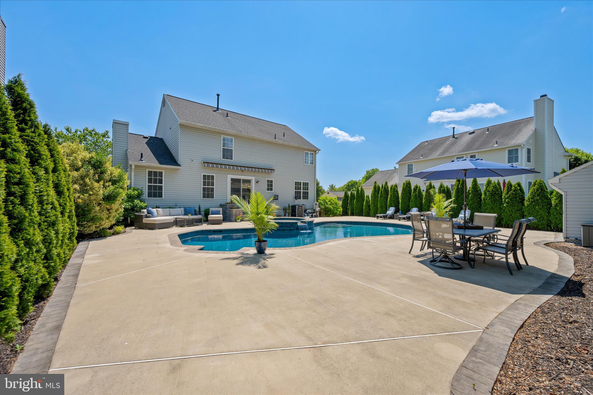 KINGSBROOK - Residential