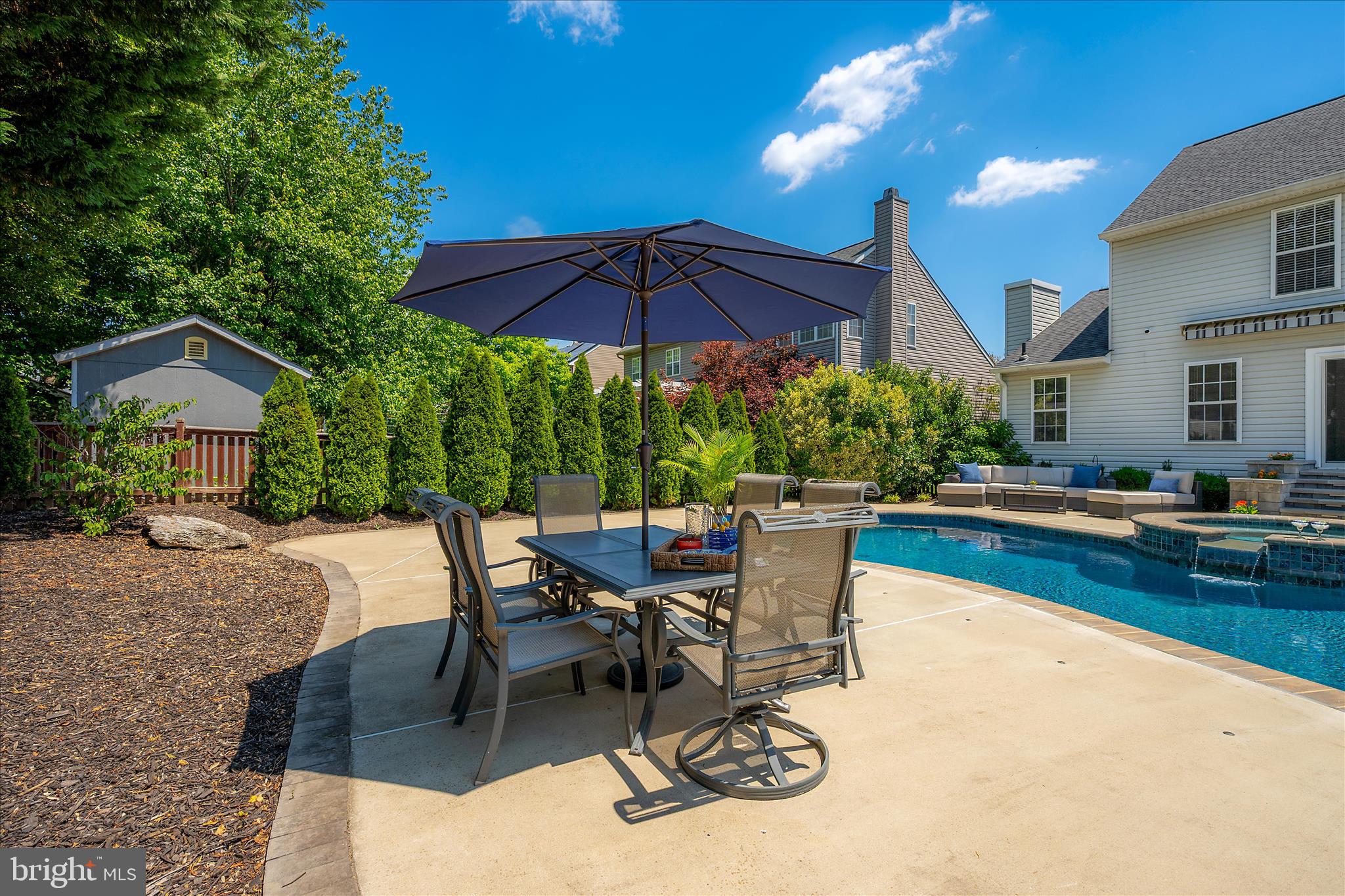 KINGSBROOK - Residential