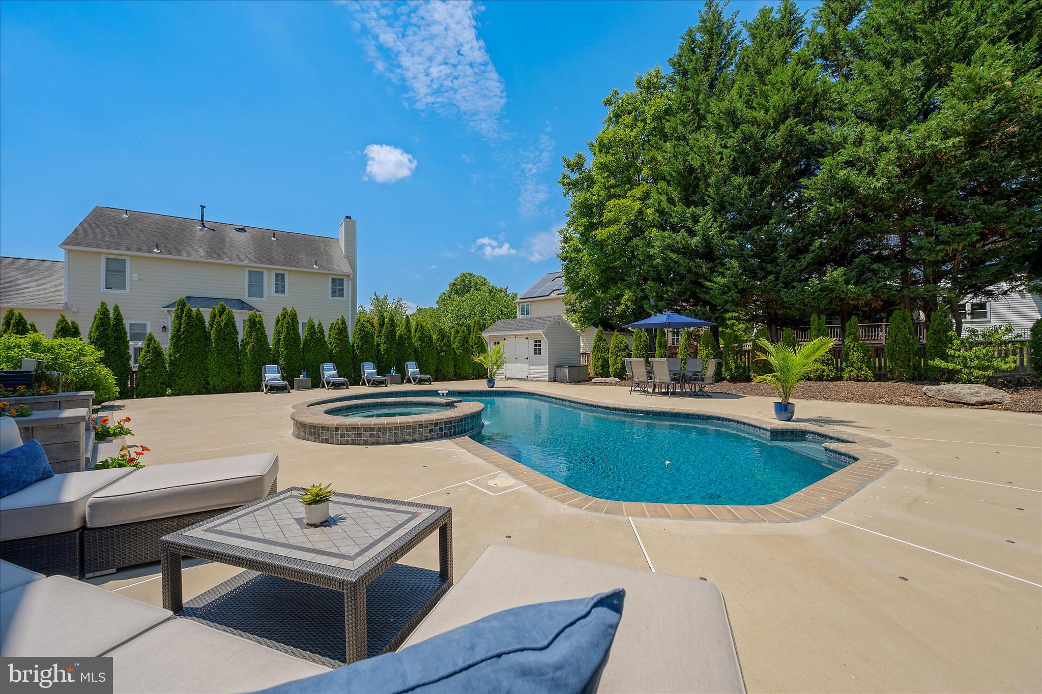 KINGSBROOK - Residential