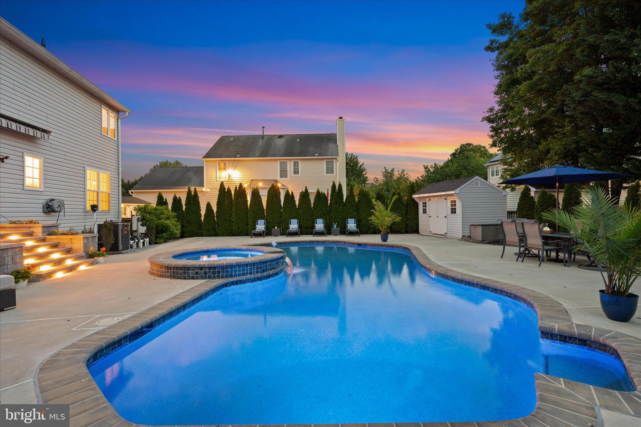 KINGSBROOK - Residential