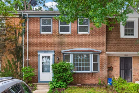 Townhouse For Sale - 8418 Towne Crest Court<br/> Montgomery County, GAITHERSBURG, MD 20877