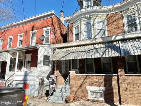 Townhouse For Sale - 1038 Genesee Street<br/> TRENTON, NJ 08610