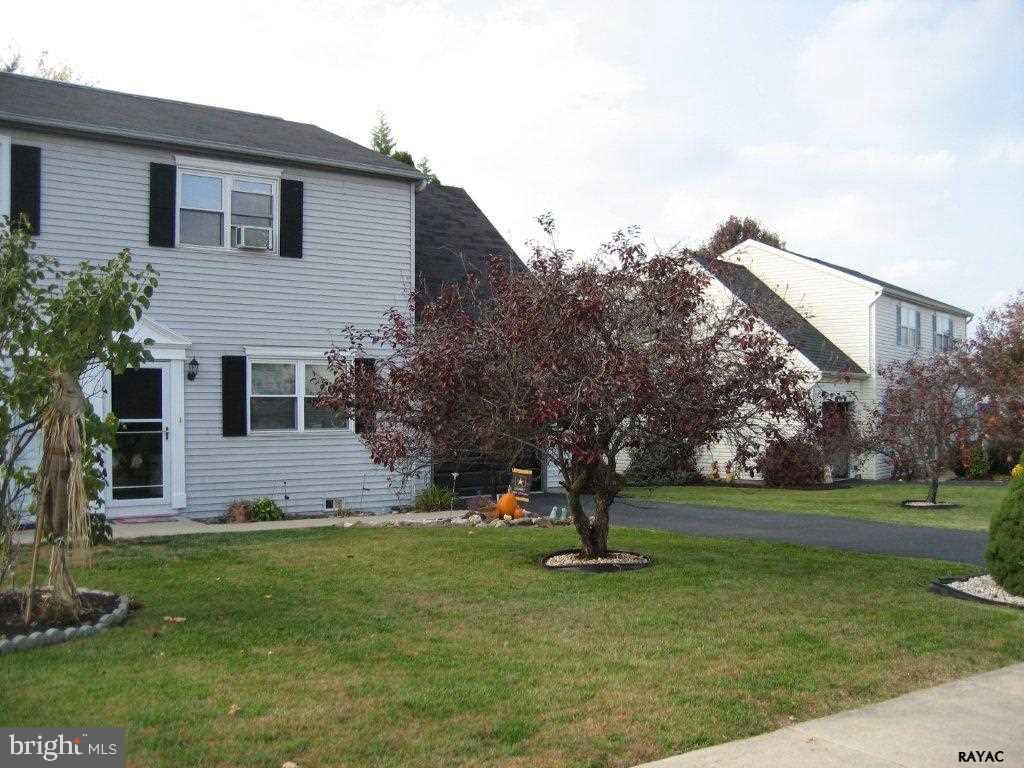 Beautiful home Move in ready Great for 1st time Buyers Features: 3 BRS, 1.5 baths, hardwood floors in living rm, spacious eat-in kitchen w/ceramic countertops & tile floors New refrigerator, stove, & dishwasher, 1st floor laundry w/washer & dryer included. Nice deck off family room, large fenced yard; great for entertaining and 1 car garage w/opener.