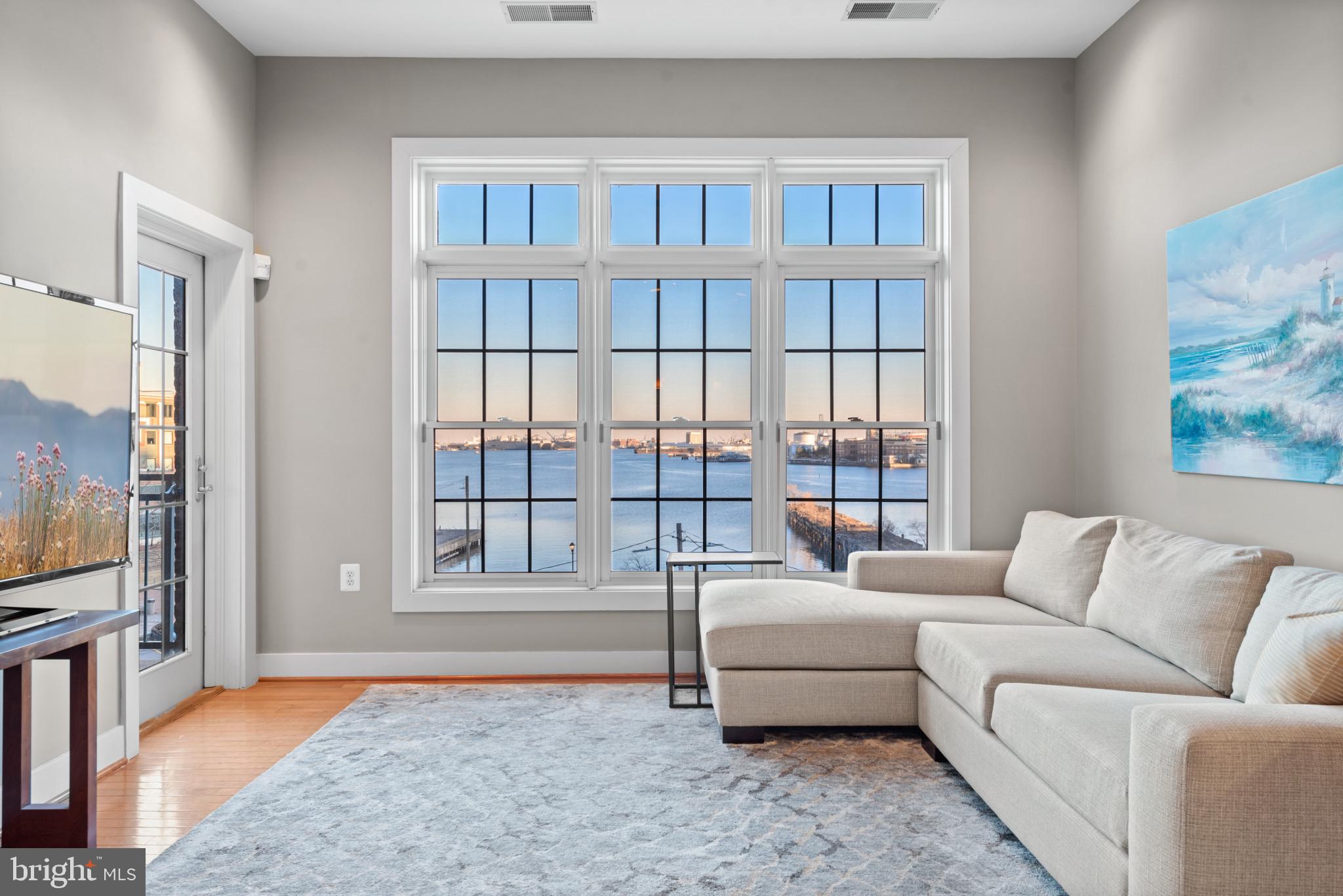 FELLS POINT HISTORIC DISTRICT - Residential