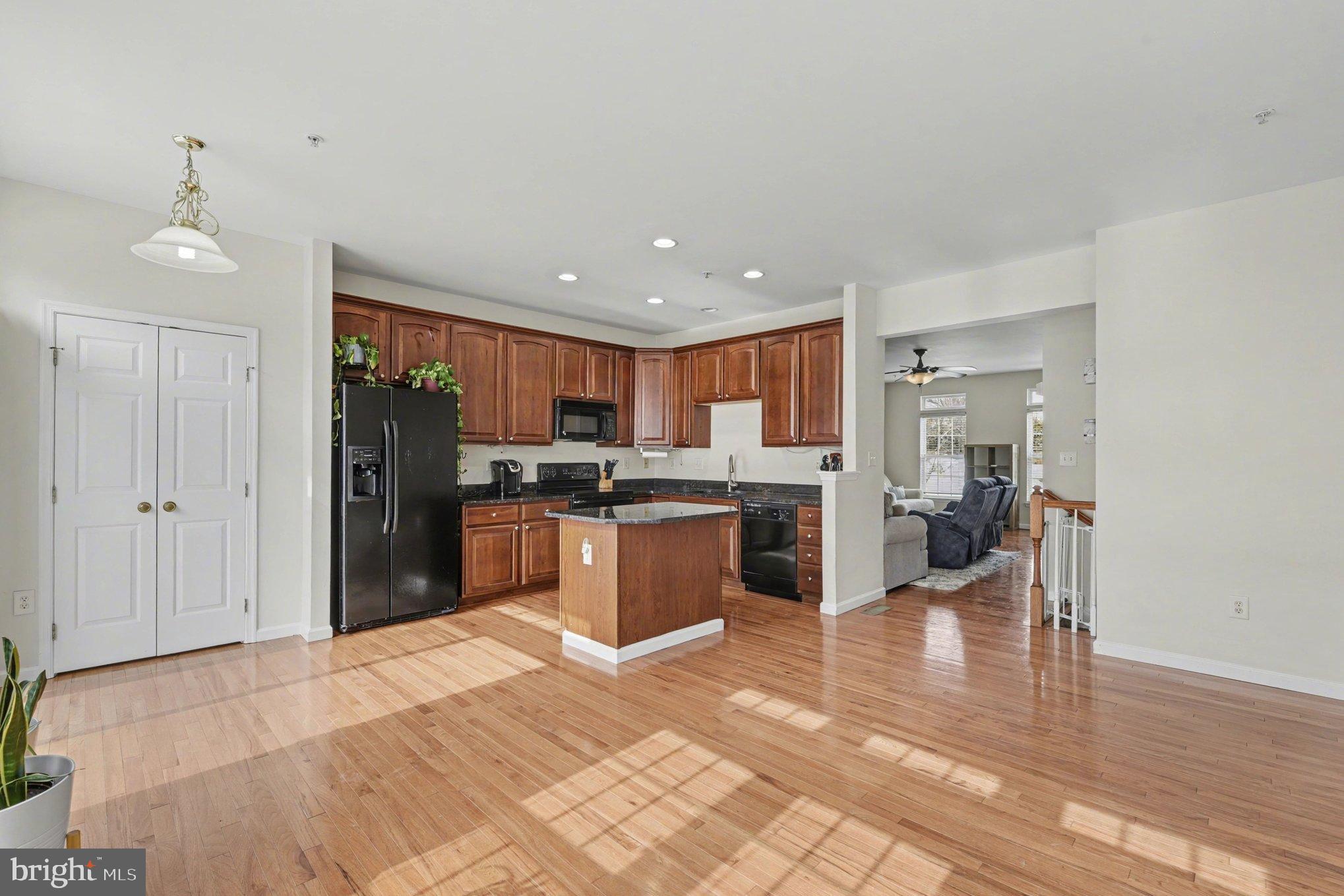 HONEYGO VILLAGE - Residential