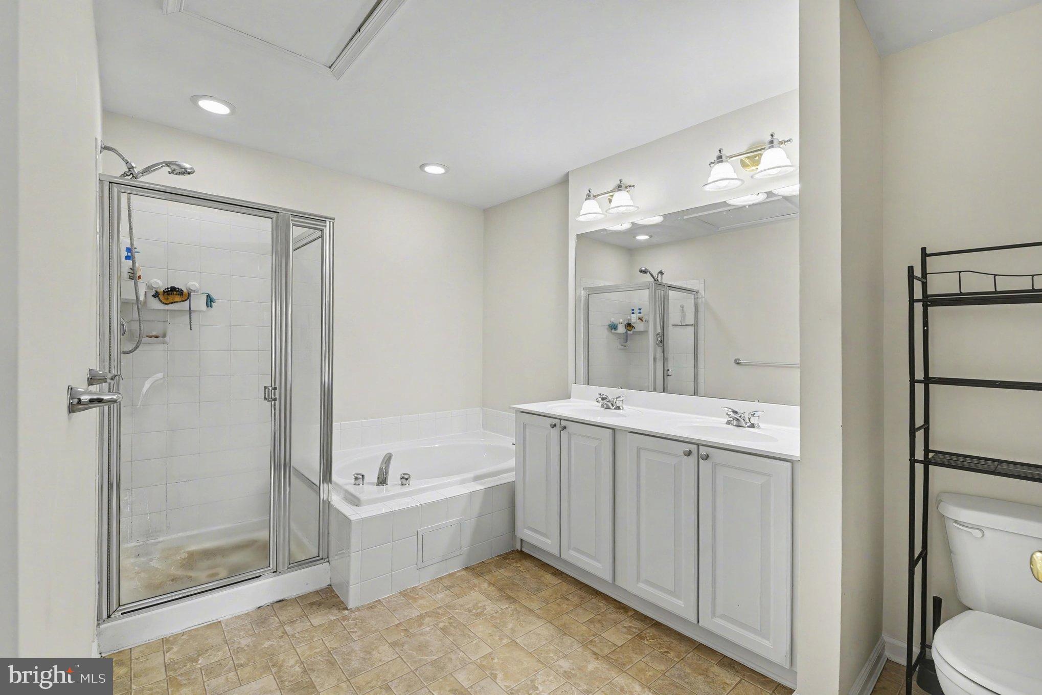 HONEYGO VILLAGE - Residential