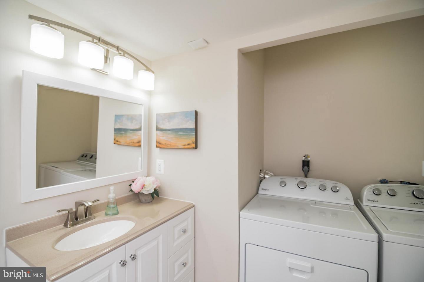 VILLA RIDGE CONDOMINIUM - Residential