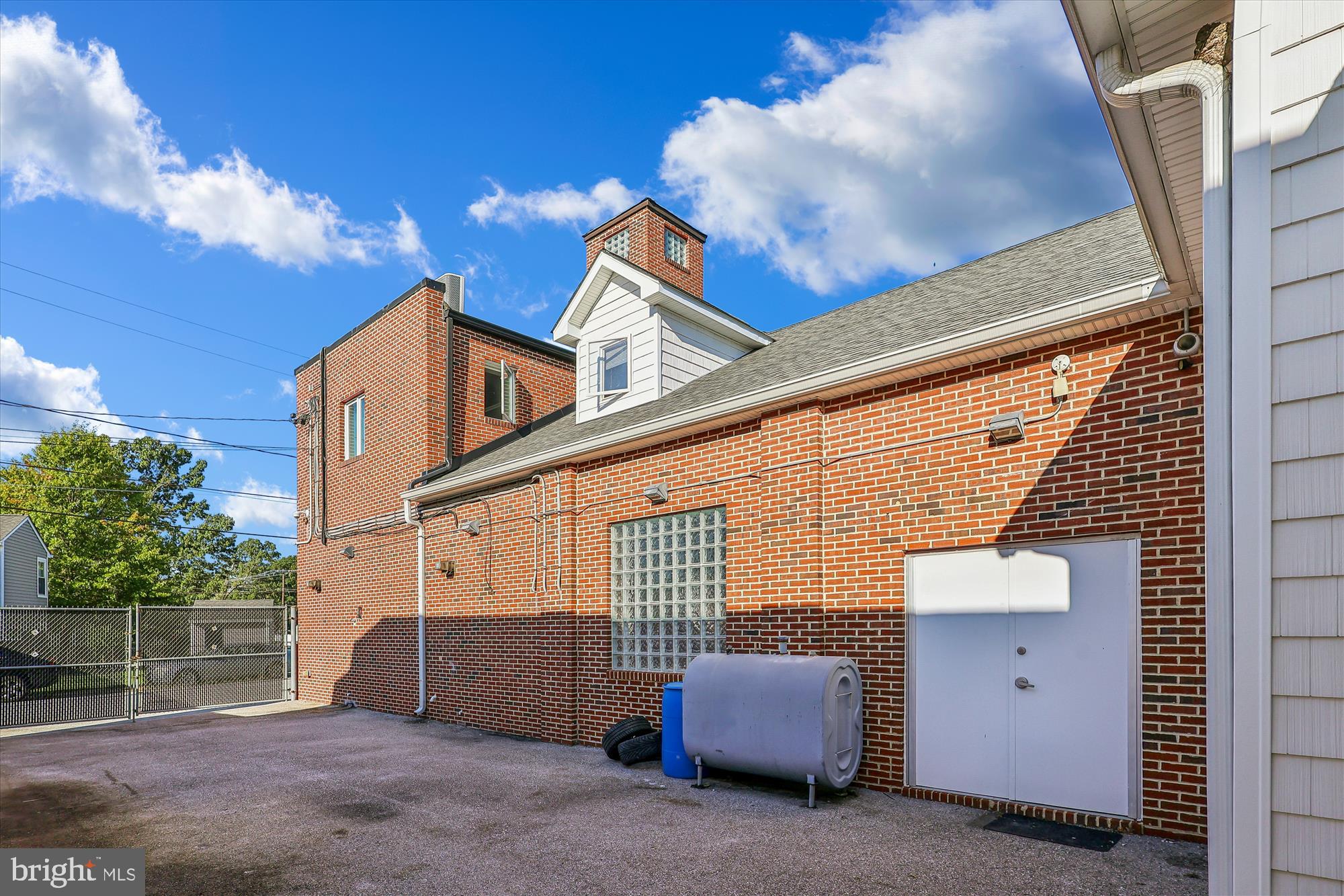 ORCHARD BEACH - Residential Income