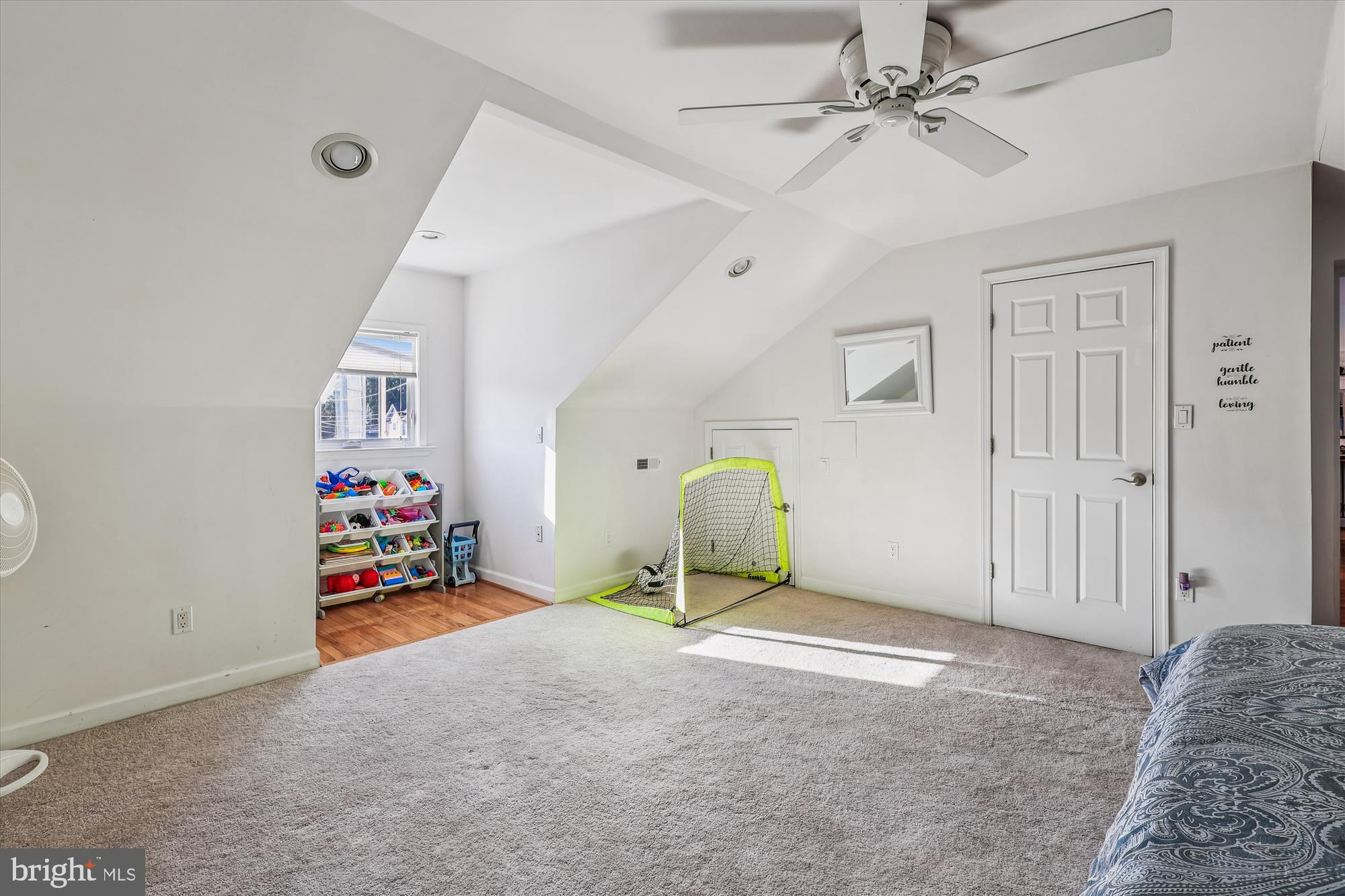 ORCHARD BEACH - Residential Income