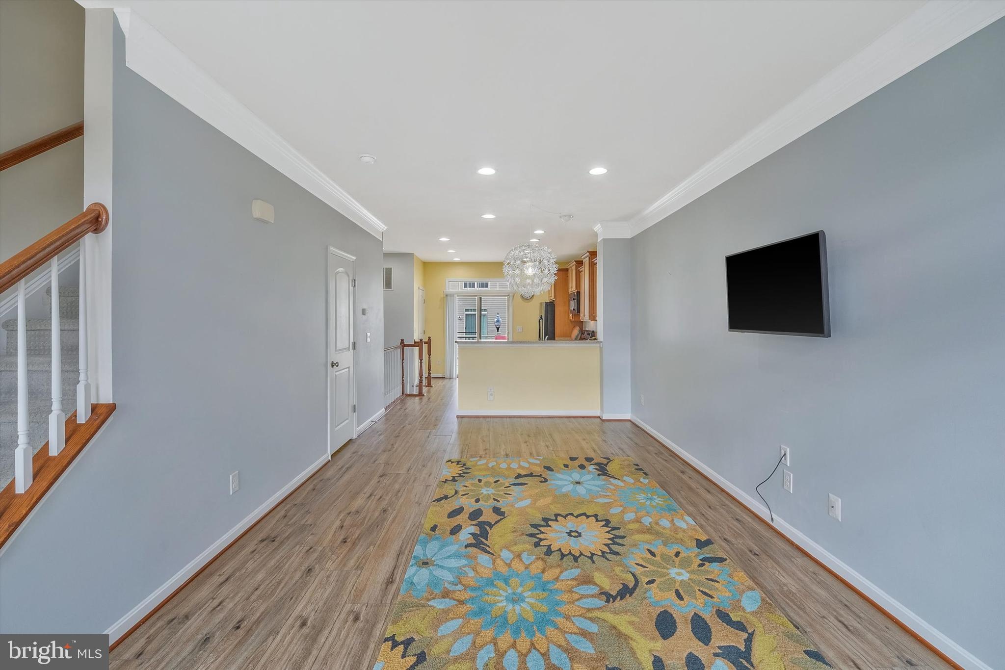 9232 PRESCOTT AVENUE