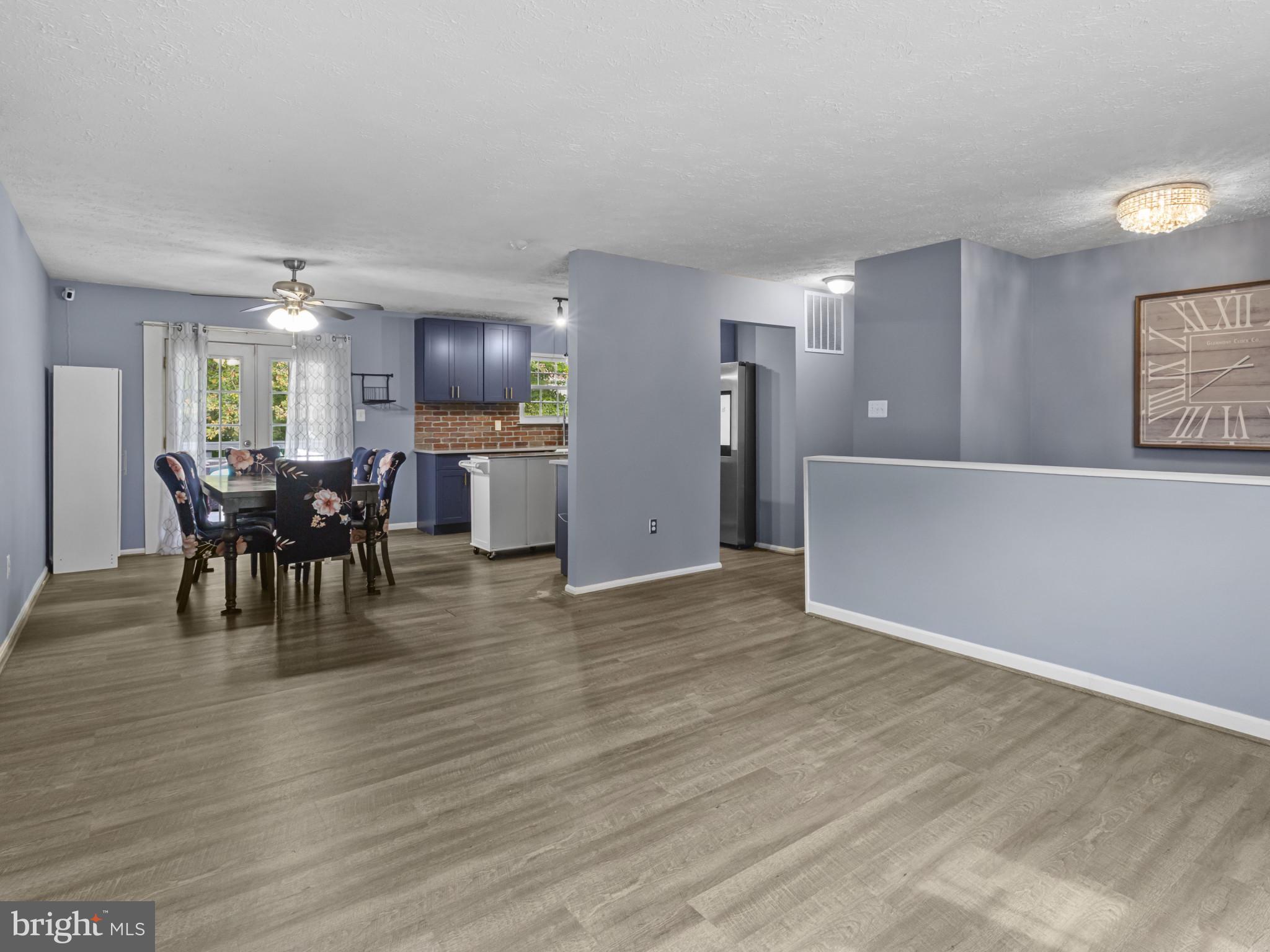 VILLAGE OF OAK GROVE - Residential Lease