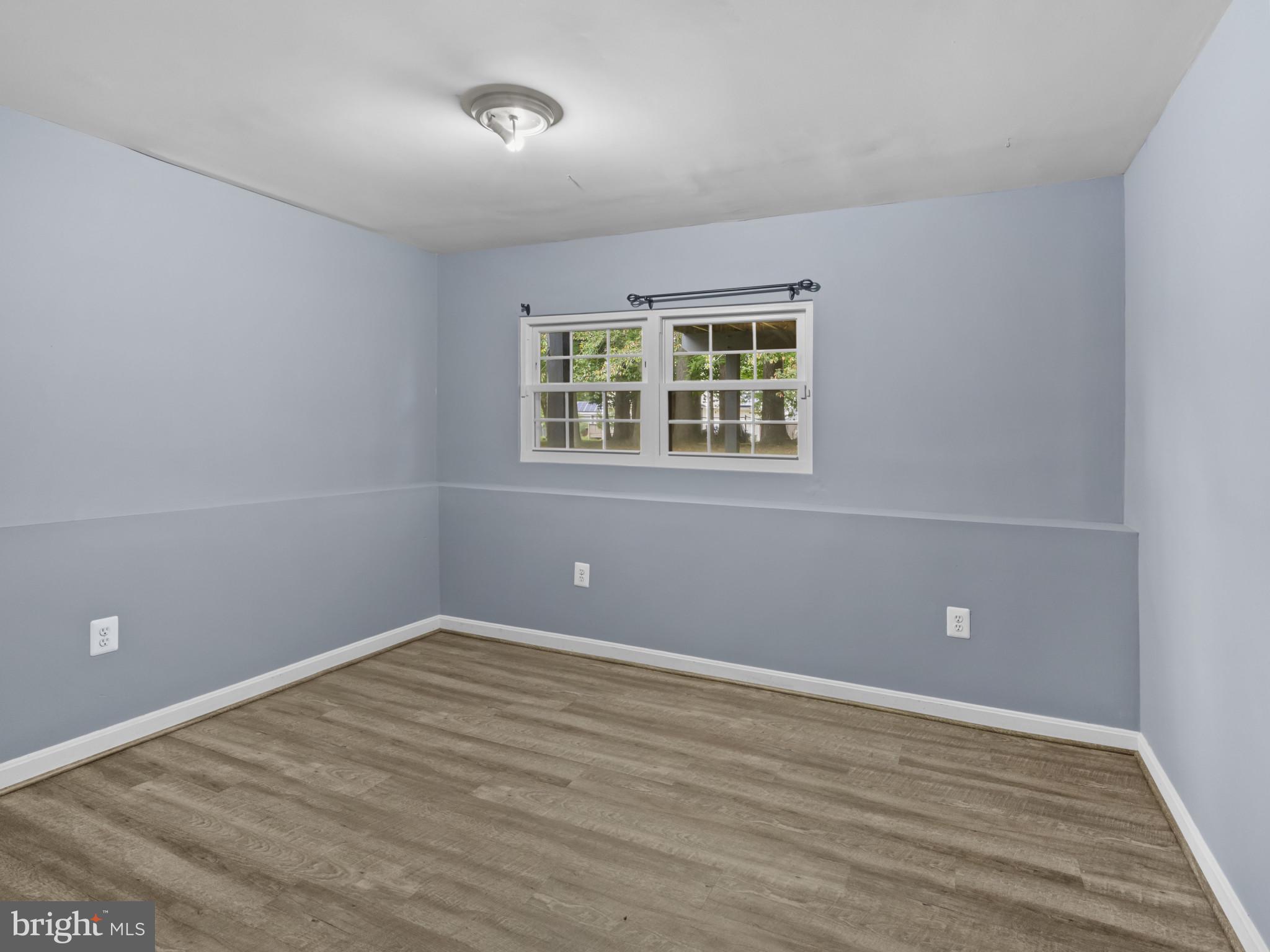 VILLAGE OF OAK GROVE - Residential Lease