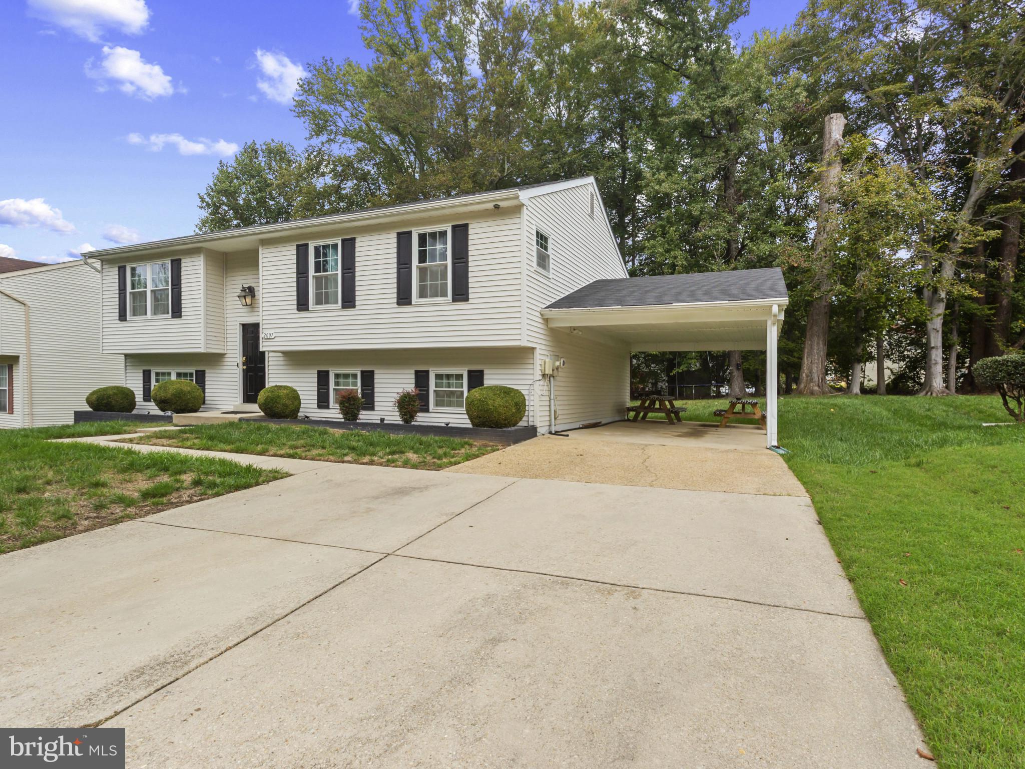 VILLAGE OF OAK GROVE - Residential Lease