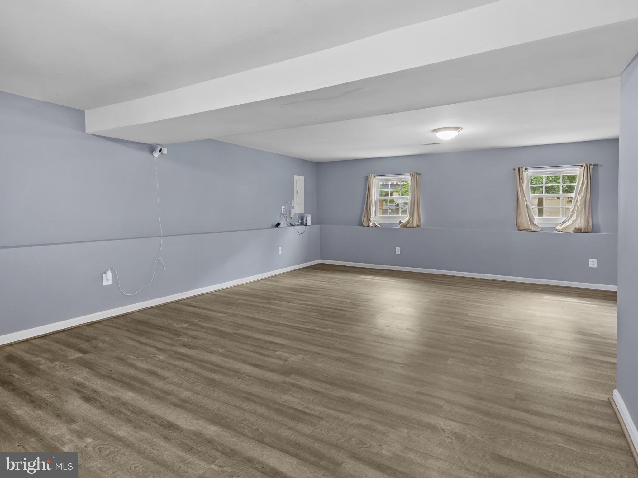 VILLAGE OF OAK GROVE - Residential Lease