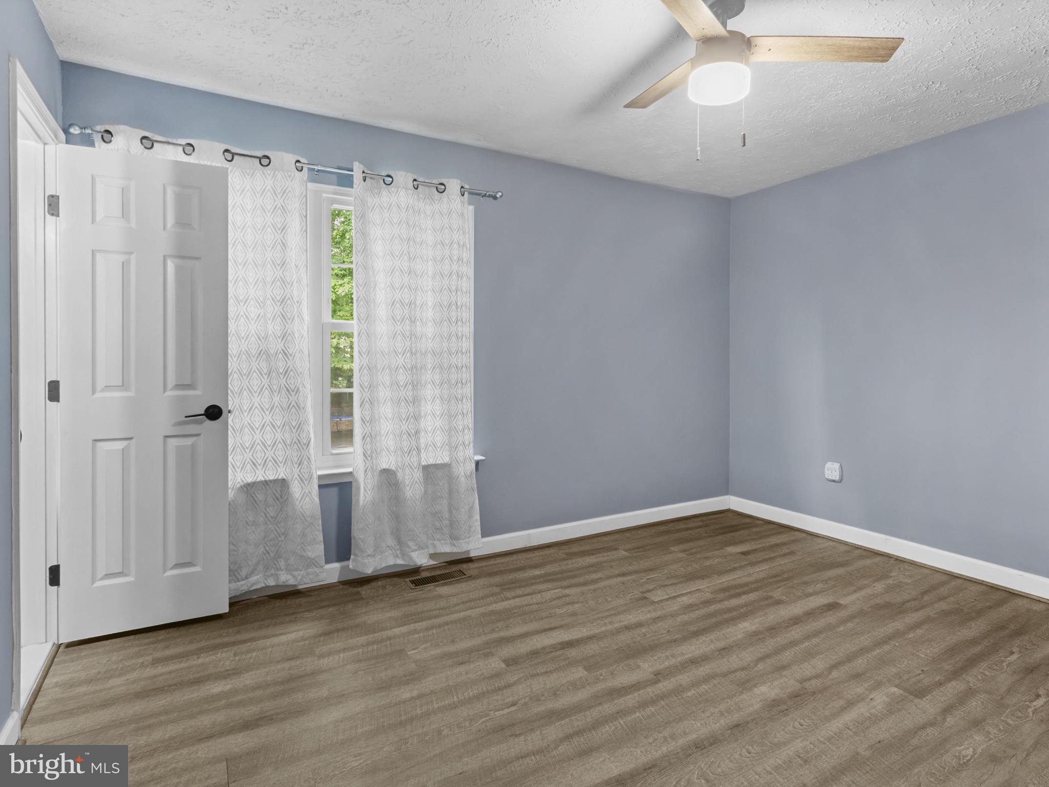 VILLAGE OF OAK GROVE - Residential Lease