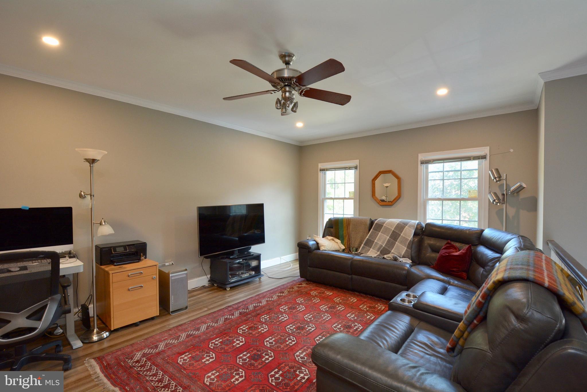 7212 GENTIAN COURT