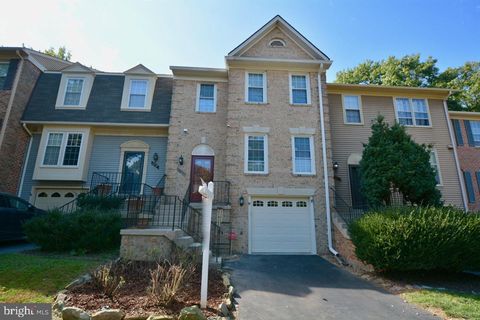 7212 GENTIAN COURT SPRINGFIELD VA 22152
