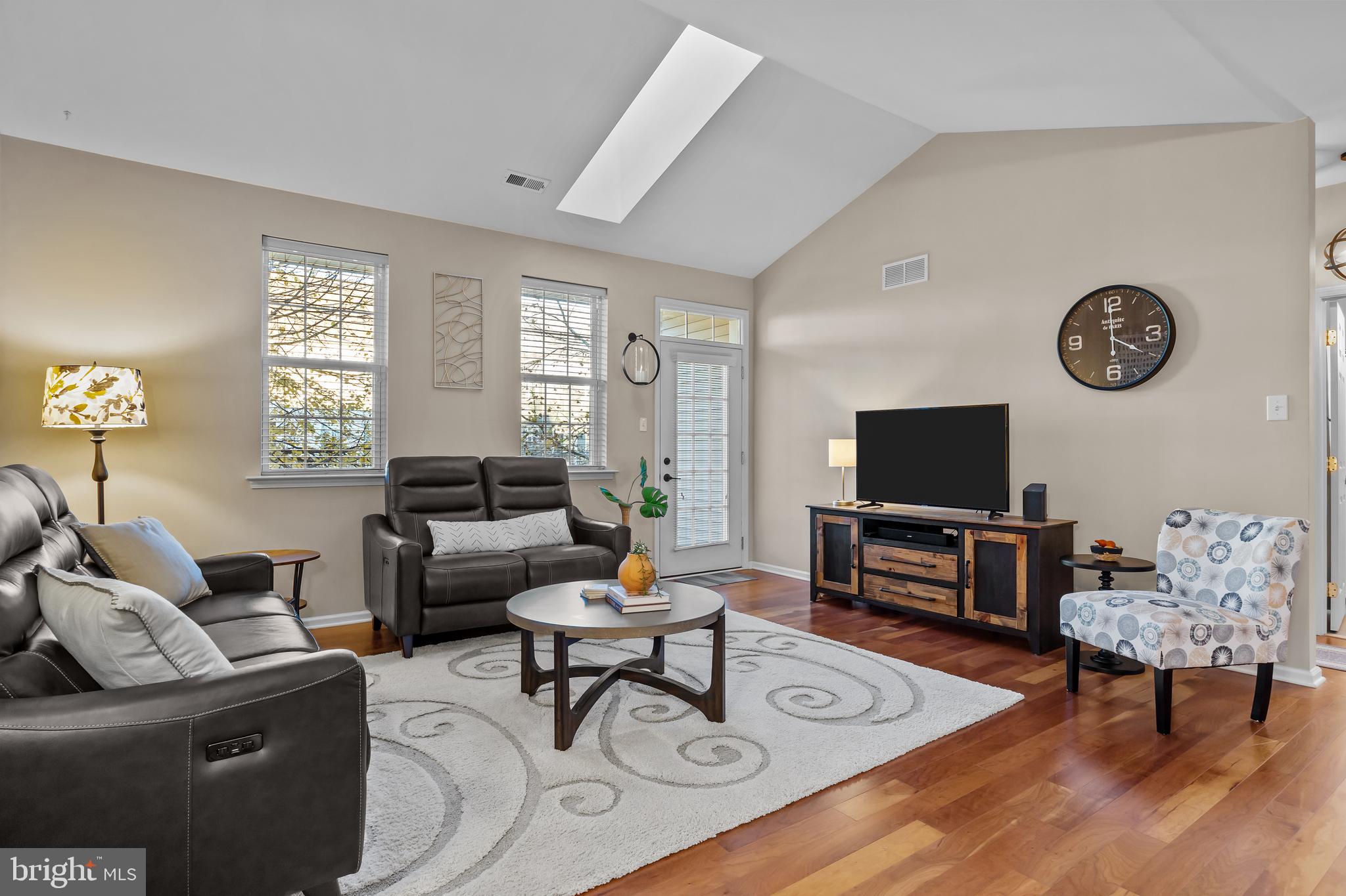 SMITHS CORNER - Residential