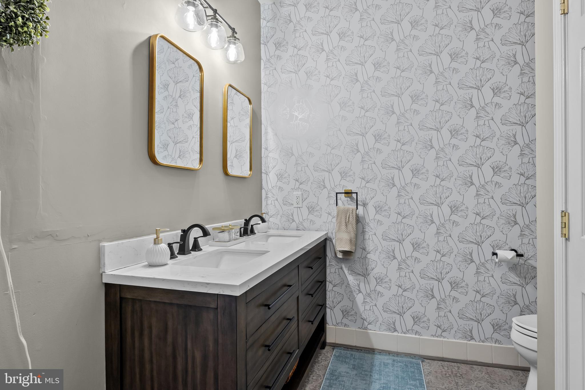 SMITHS CORNER - Residential