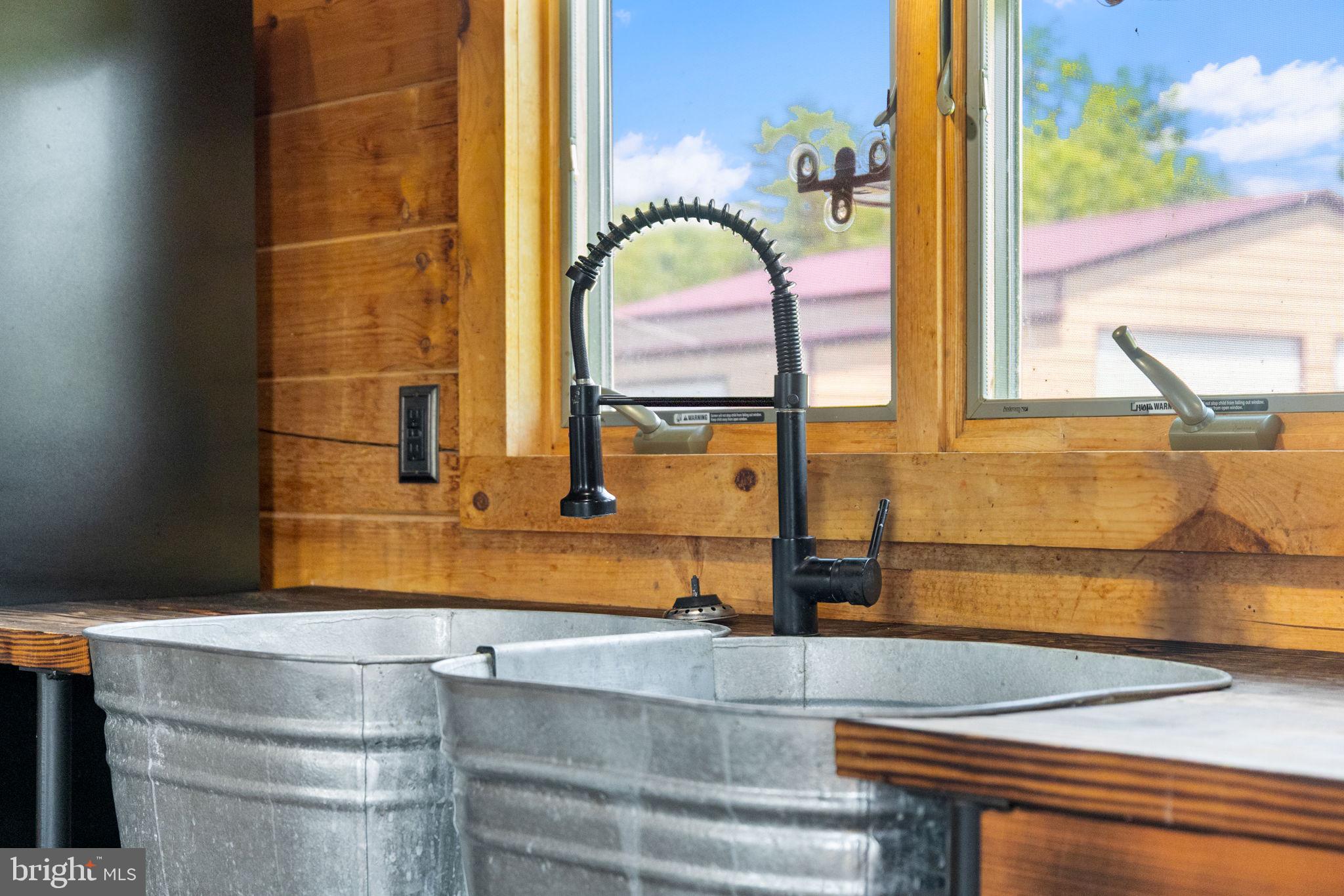 MOUNTAIN VIEW - Residential