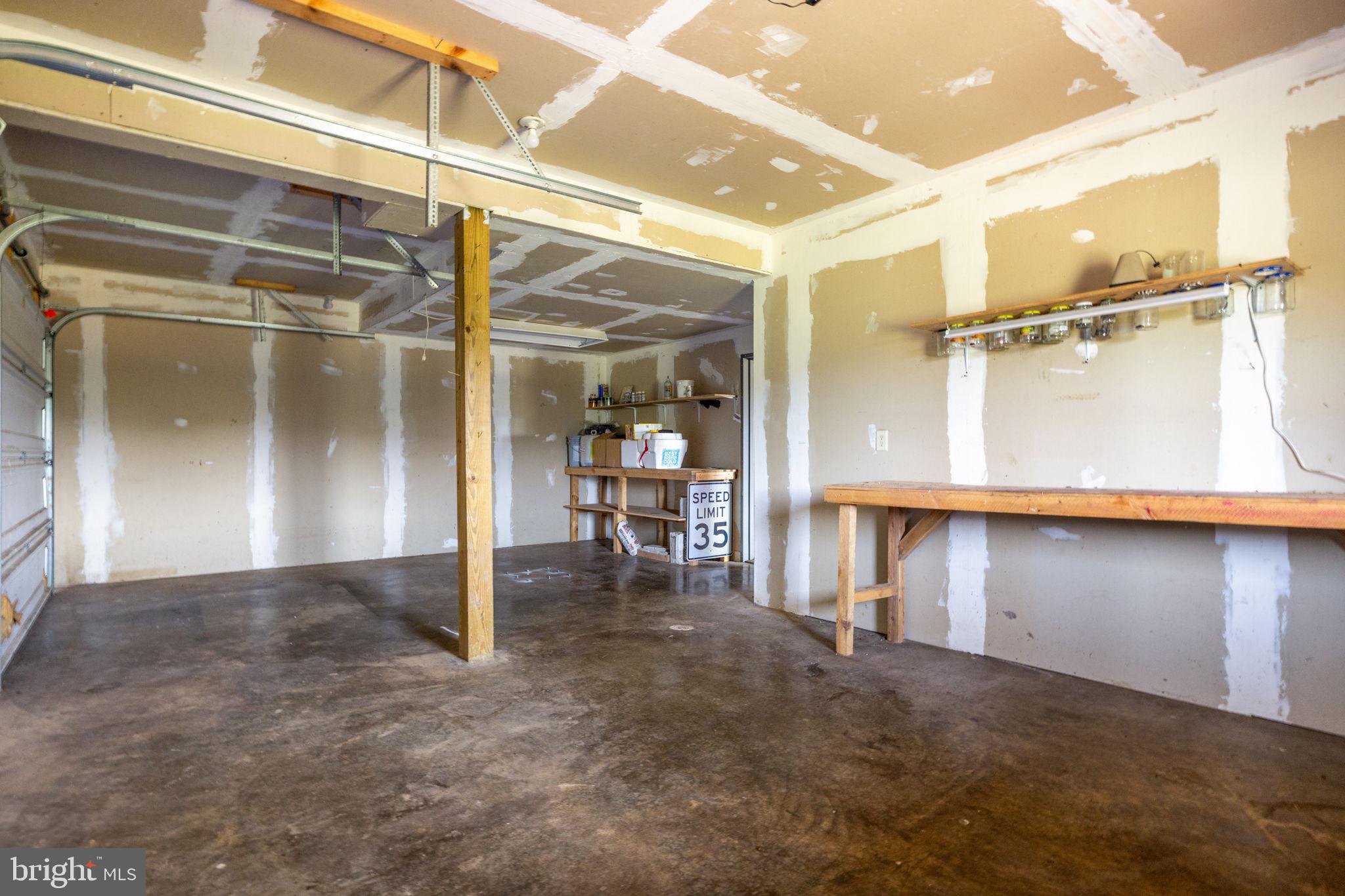 MOUNTAIN VIEW - Residential