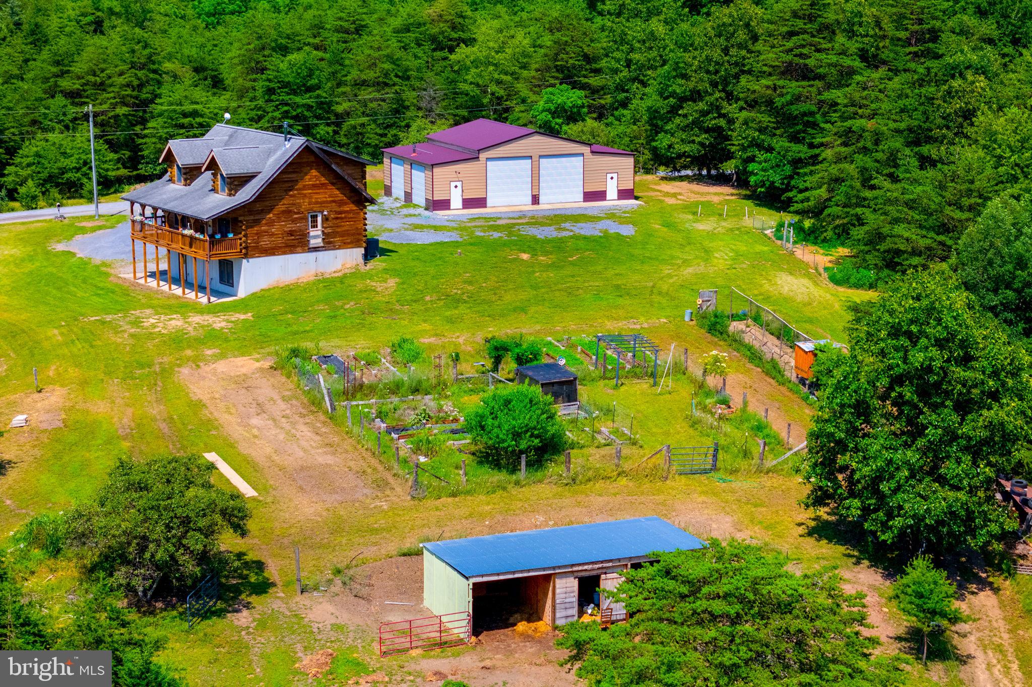 MOUNTAIN VIEW - Residential